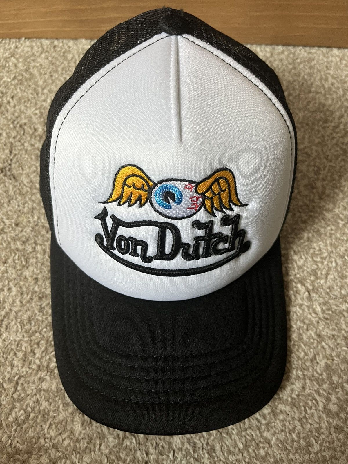 Von Dutch Flying Eyeball Wordmark Trucker Hat | Grailed