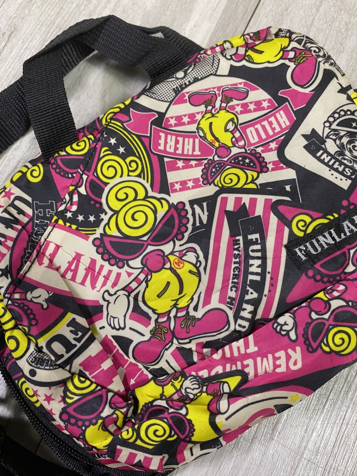 Japanese Brand Hysteric mini japanese brand sling bag Size ONE SIZE - 5 Thumbnail