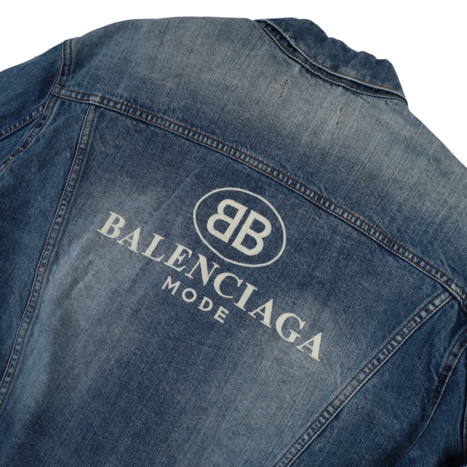 Balenciaga Balenciaga Mode Japanese Denim Embroidered Spellout Jacket Size US M / EU 48-50 / 2 - 16 Thumbnail