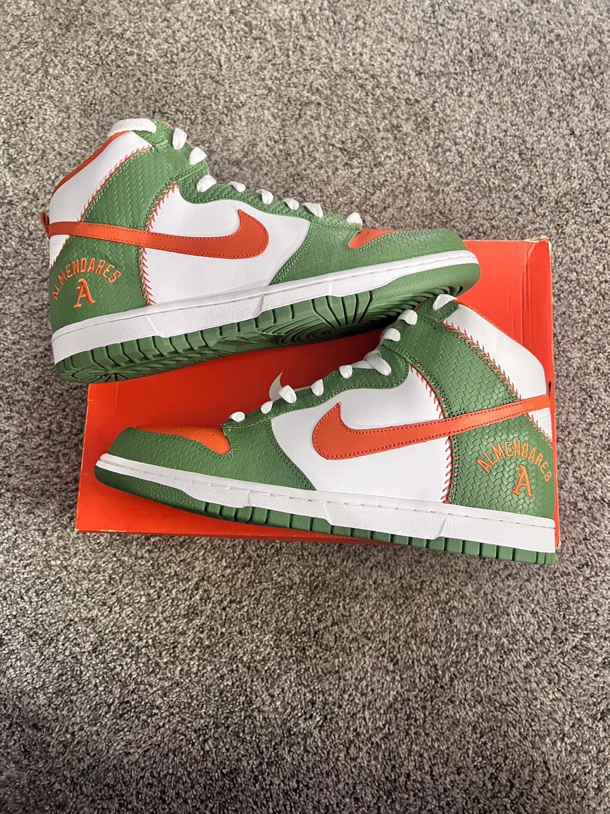Nike Nike dunk high UTT Size US 11.5 / EU 44-45 - 2 Thumbnail