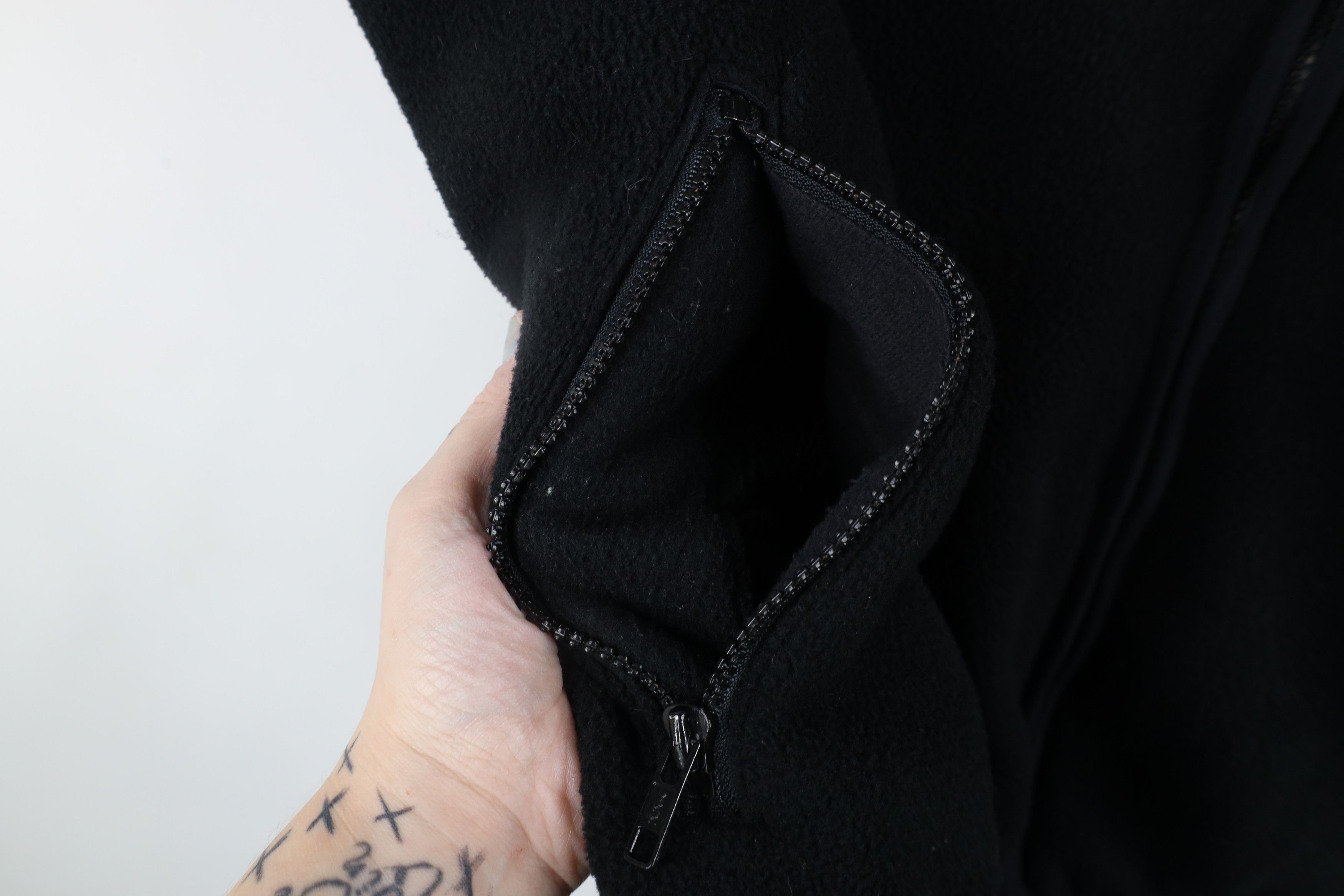 Eddie Bauer × Vintage Vintage 90s Eddie Bauer Script Fleece Vest Jacket Black Size US L / EU 52-54 / 3 - 5 Thumbnail
