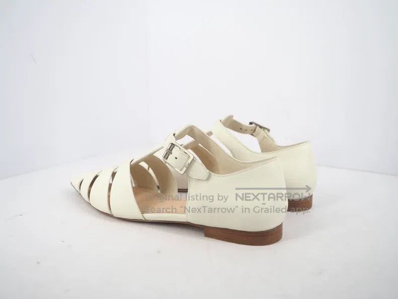 Dior Dior White Pointed Roman Flat Shoes Size US 6 / IT 36 - 2 Thumbnail
