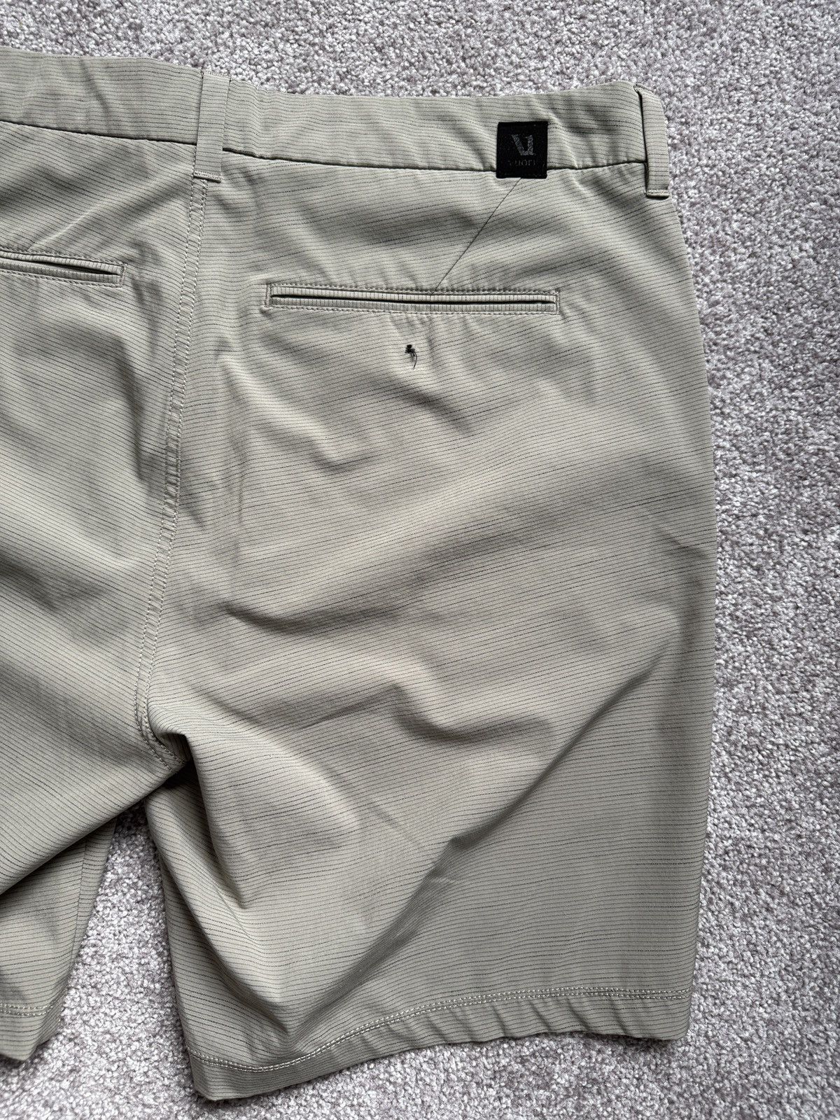 Vuori Vuori Meta Short 8” (35) Size US 35 - 8 Thumbnail