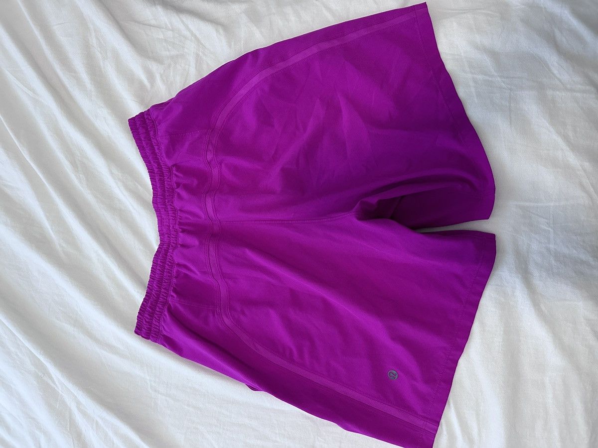 Lululemon Lululemon Pacbreaker 5” Large Size US 30 / EU 46 - 1 Thumbnail