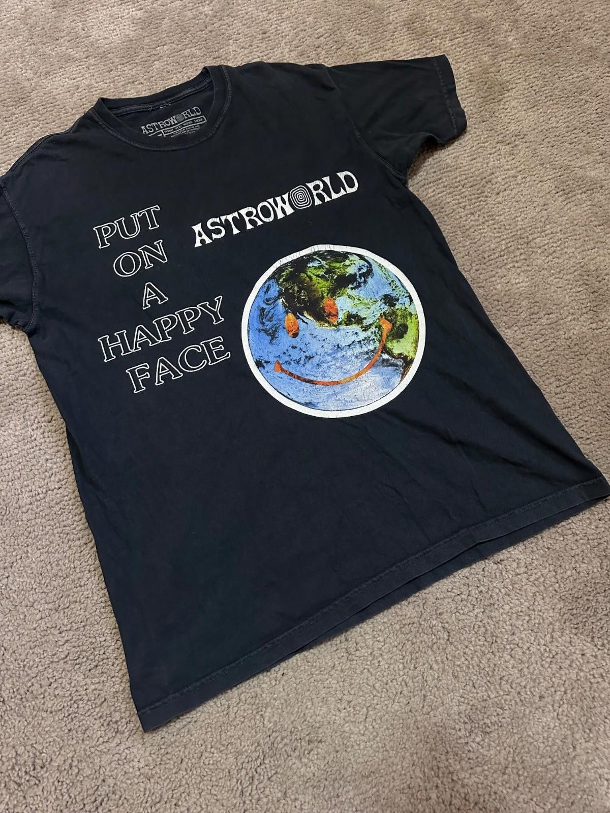 Designer Travis Scott Astroworld Happy Face Tee Size US M / EU 48-50 / 2 - 2 Thumbnail