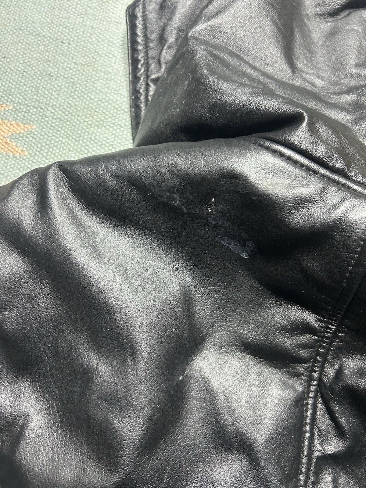 Vintage Vtg Wilson’s hooded leather jacket faux fur motorcycle L Size US L / EU 52-54 / 3 - 10 Thumbnail