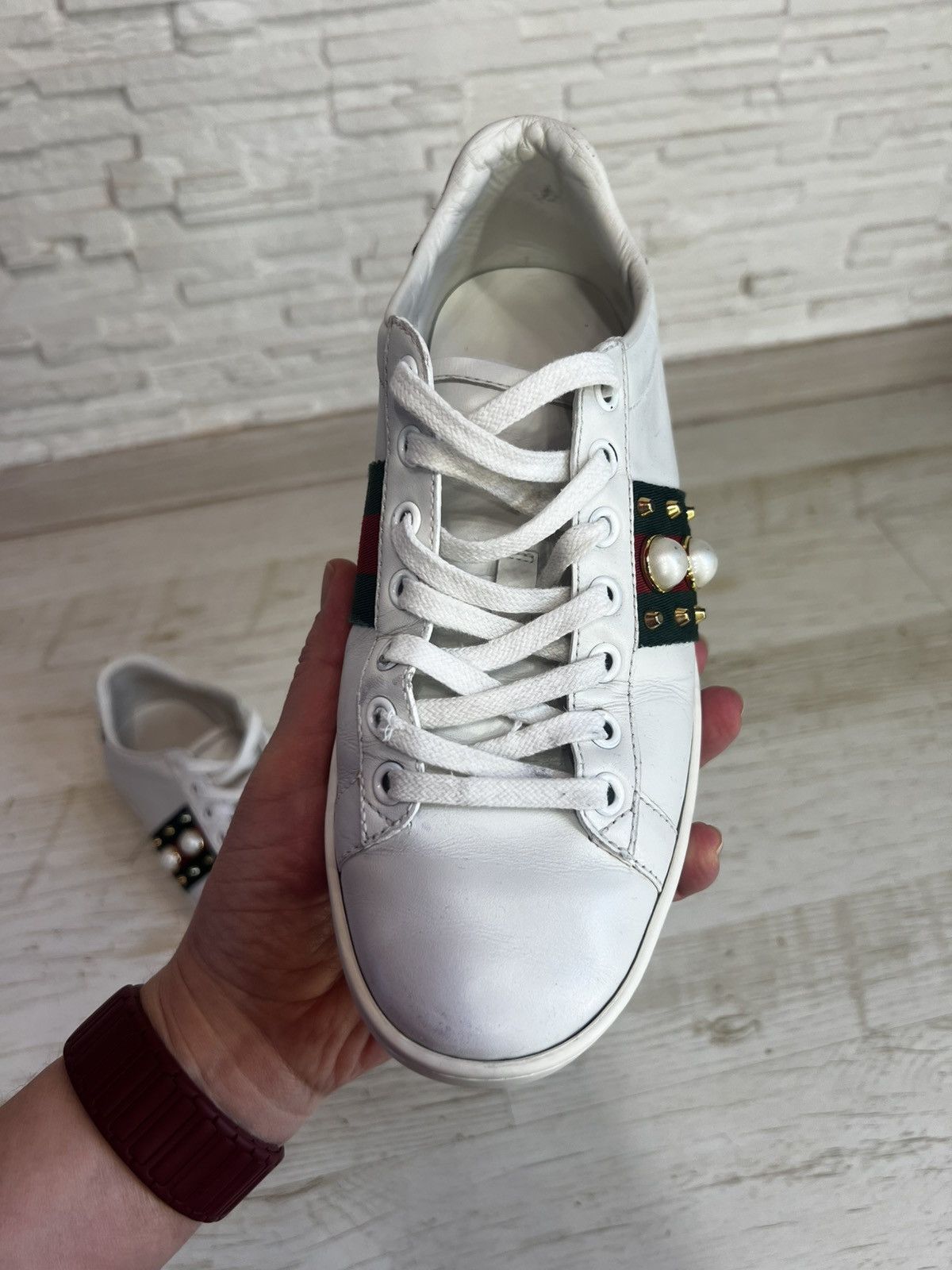 Gucci Gucci Ace Pearl Studded Leather Sneakers Size 35.5 Size US 8 / IT 38 - 13 Thumbnail