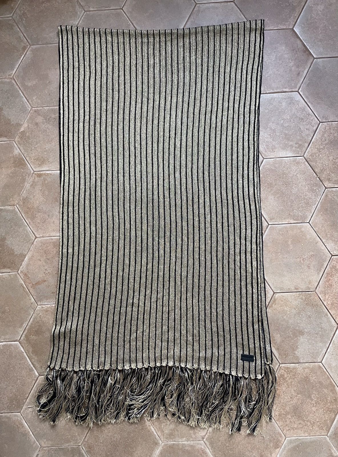 Saint Laurent Paris SAINTS LAURENT WOOL SCARF Size ONE SIZE - 1 Thumbnail