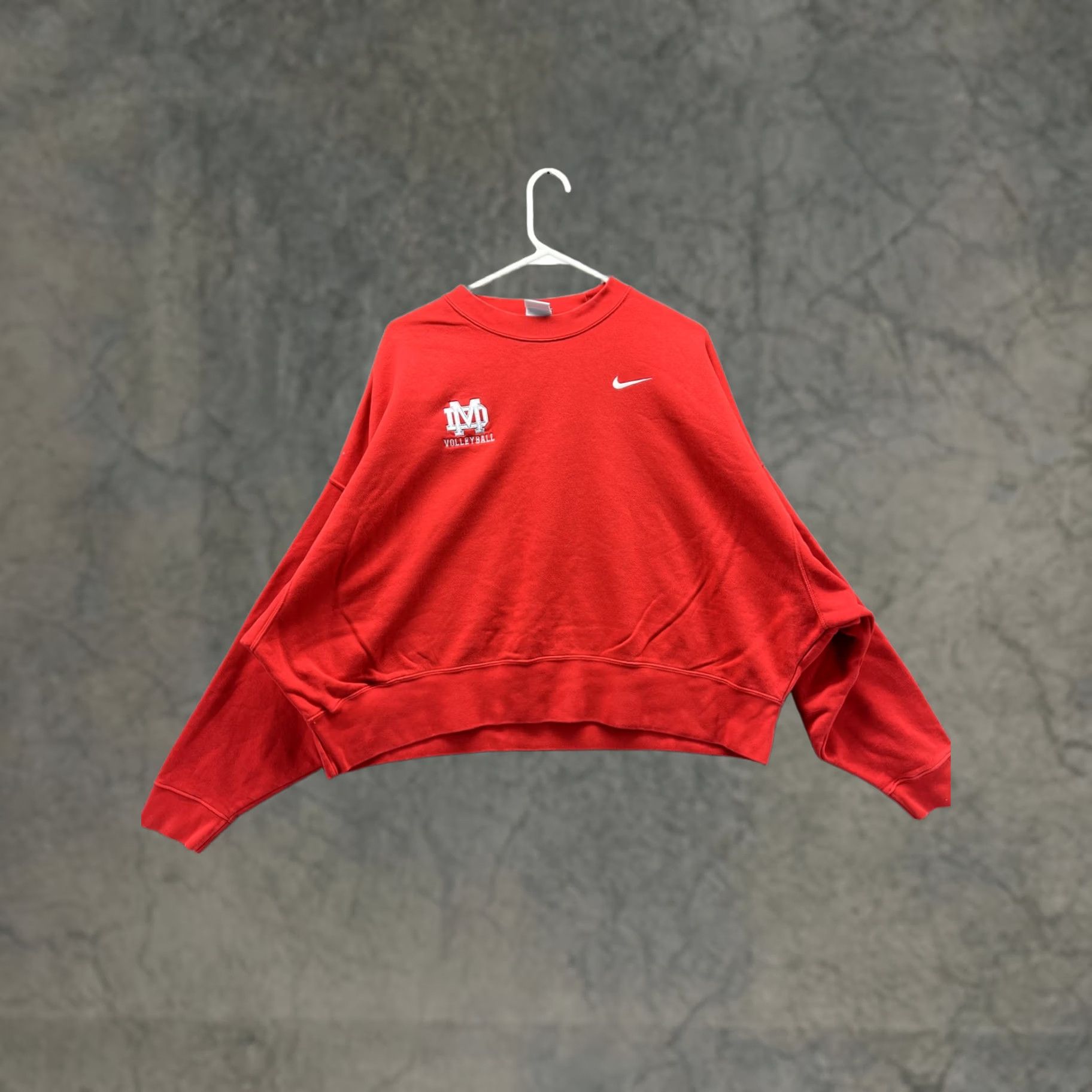 Nike Nike Sweatshirt Womens Large Red Crewneck Volleyball Fleece Pullover MD Logo Sweatshirt Womens Large Red Crewneck Volleyball Fleece Pullover Size L / US 10 / IT 46 - 1 Thumbnail