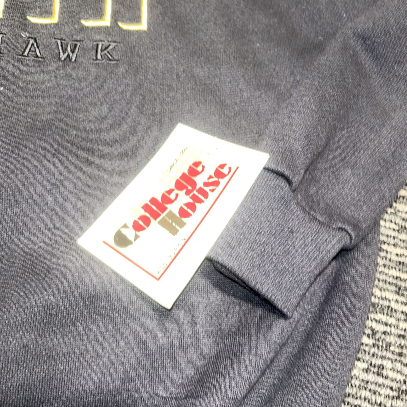 Vintage VINTAGE College House F-117 Nighthawk Stealth Fighter Jet Black Crewneck Sweatshirt XL Mens USA Made 90s Military Graphic Print Size US XL / EU 56 / 4 - 2 Thumbnail