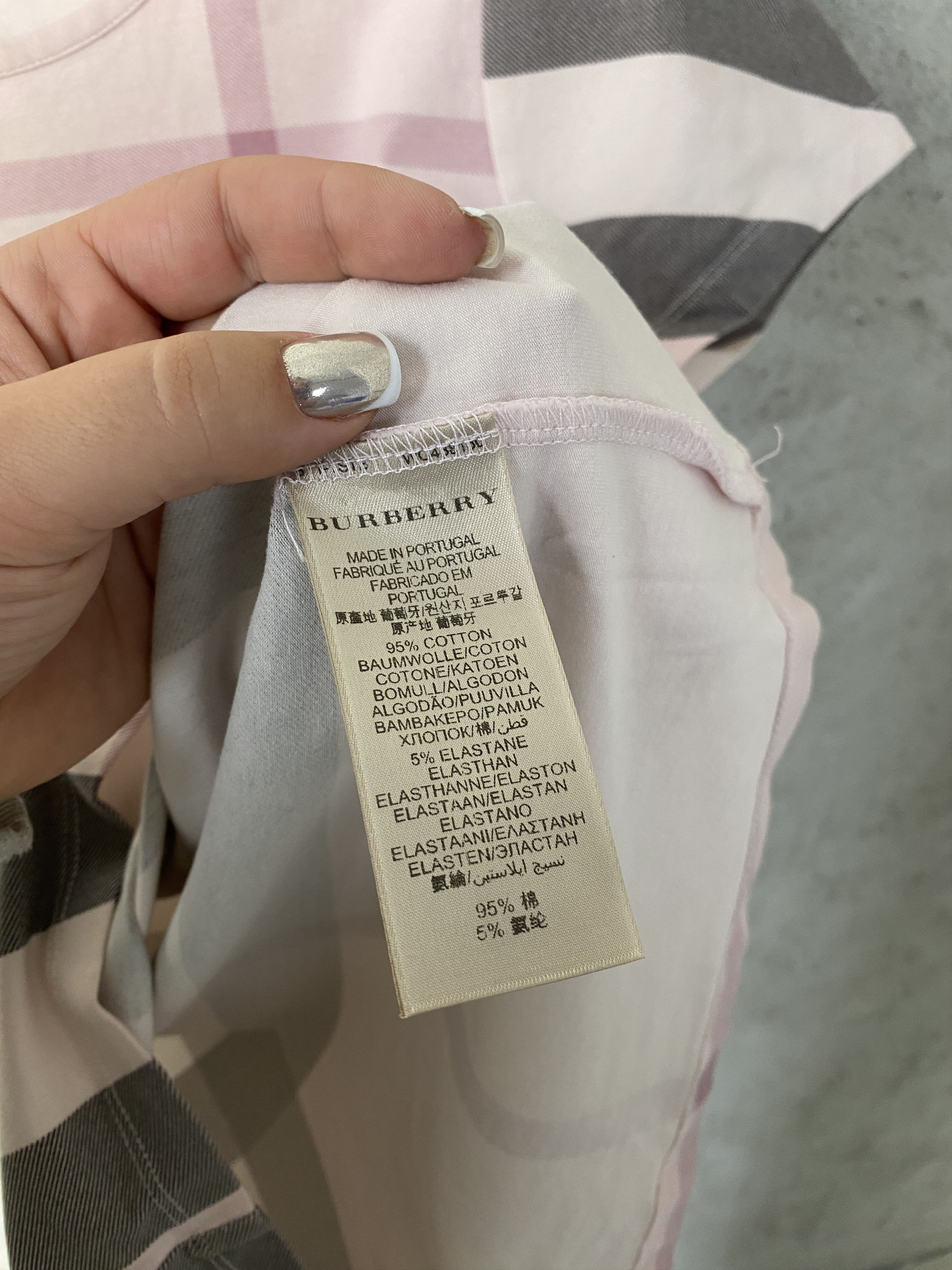 Burberry Burberry nova check t-shirt tee vintage Size L / US 10 / IT 46 - 4 Thumbnail