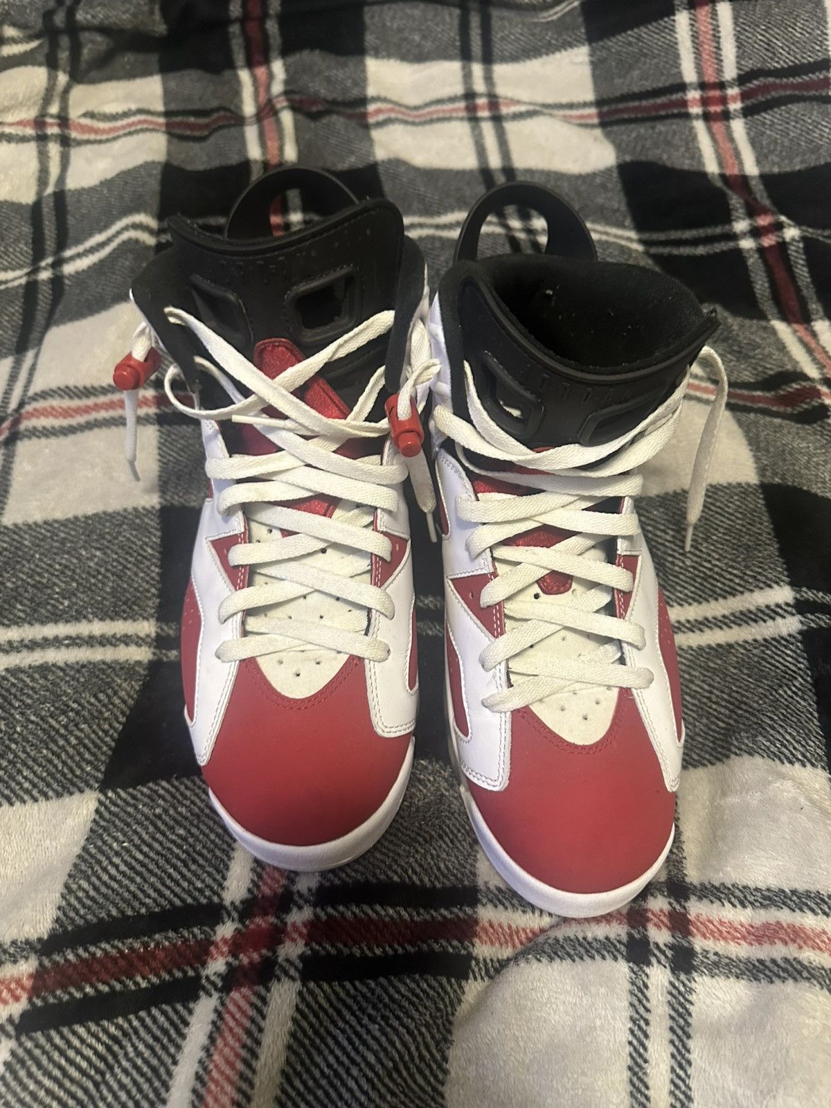 Jordan Brand Retro Carmine 6’s Size US 9.5 / EU 42-43 - 1 Thumbnail