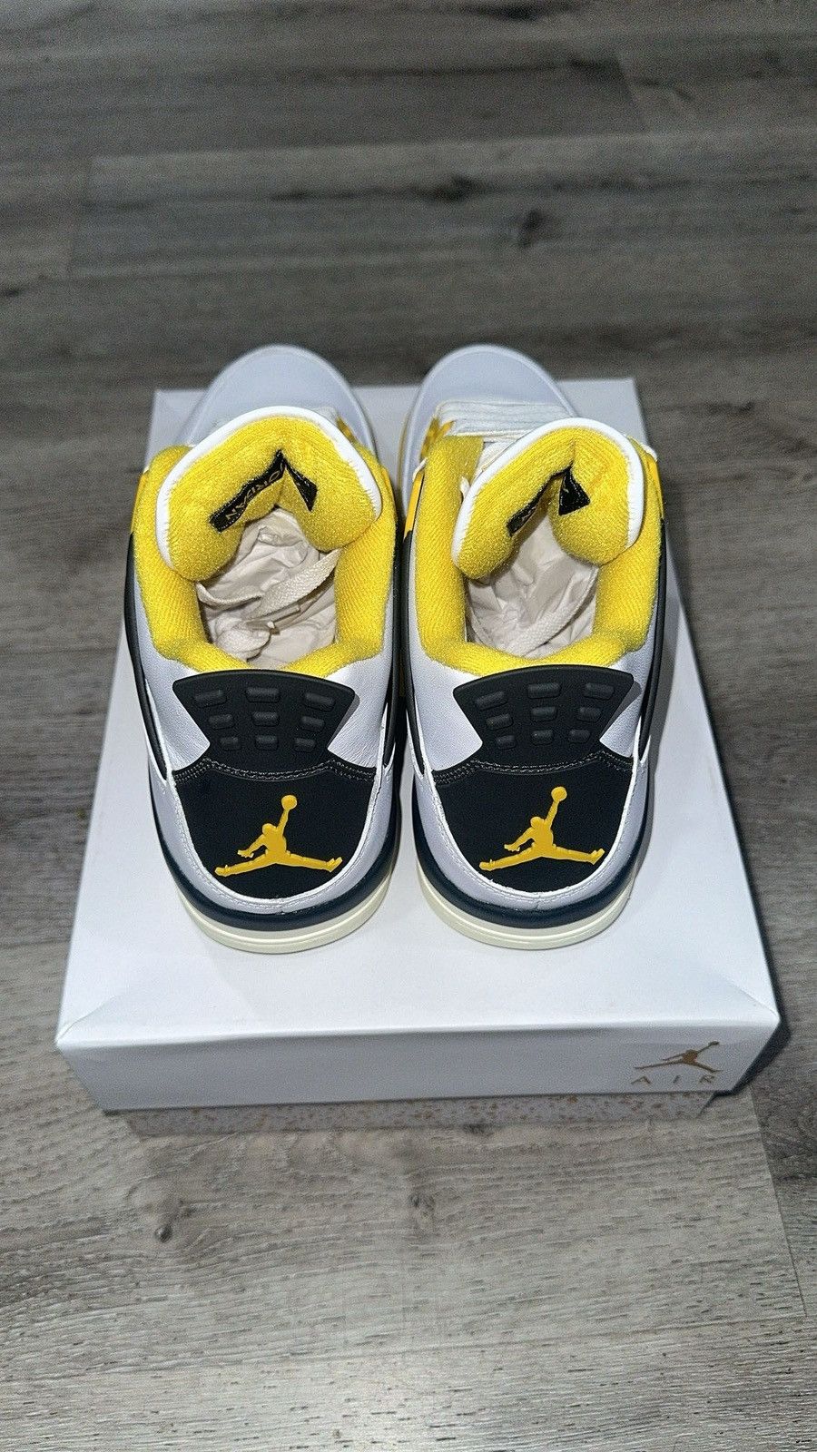 Jordan Brand Jordan 4 Retro Vivid Sulfur👟 Size US 11 / IT 41 - 3 Thumbnail