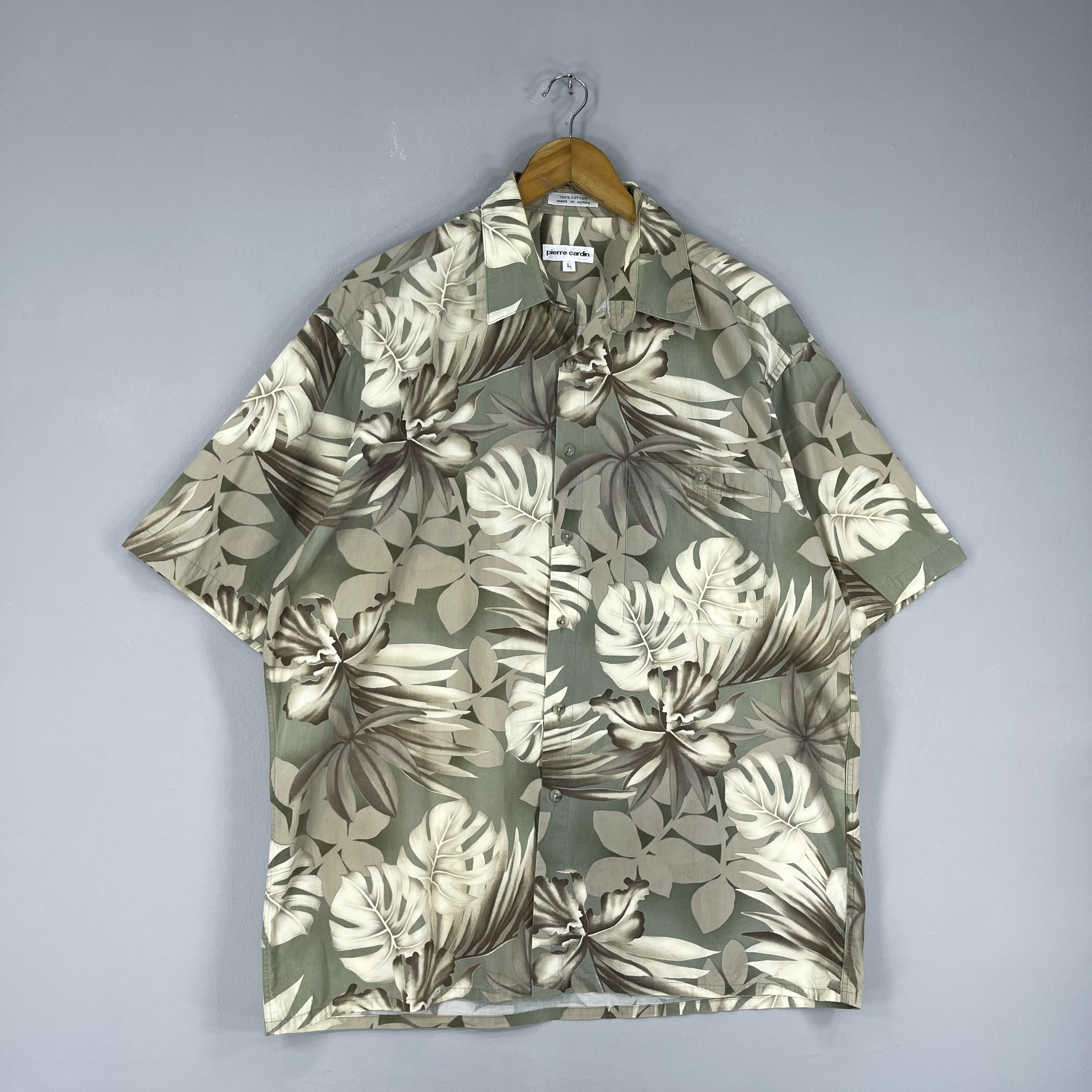 Vintage Vintage PIERRE CARDIN Hawaii Floral Motive Shirt Size US L / EU 52-54 / 3 - 4 Thumbnail