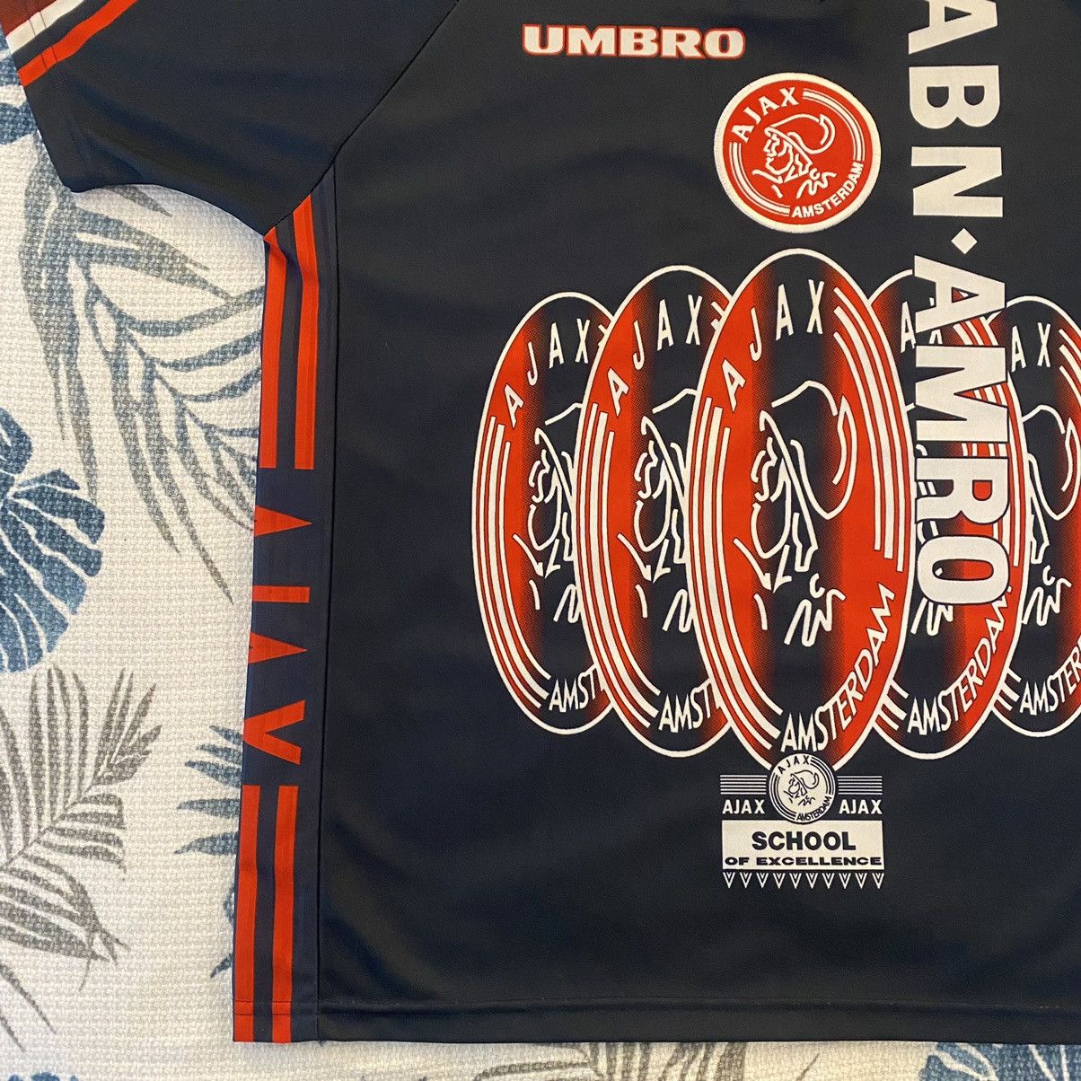 Umbro × Vintage Umbro Ajax 1997/1998 Vintage Soccer Jersey Jersey (Rare) Size US L / EU 52-54 / 3 - 3 Thumbnail