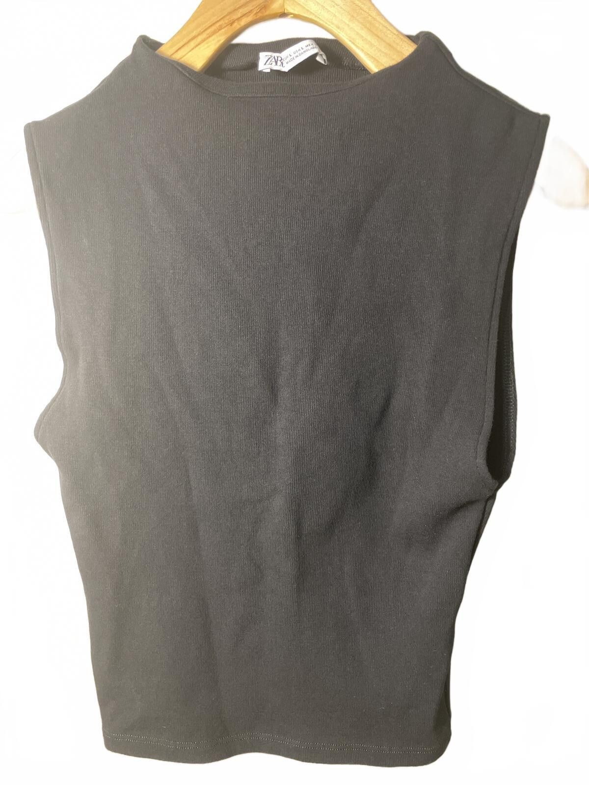 Zara Zara Sleeveless Black Top Women's Large Minimalist Rib EUC Size L / US 10 / IT 46 - 2 Thumbnail