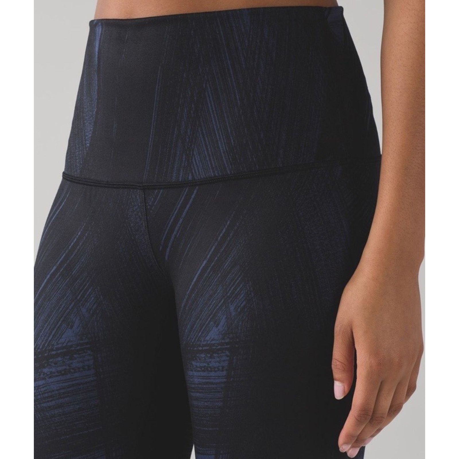 Lululemon LULULEMON Wunder Under Hi Rise Leggings III Full-On Luon 6 Size 28" / US 6 / IT 42 - 2 Thumbnail