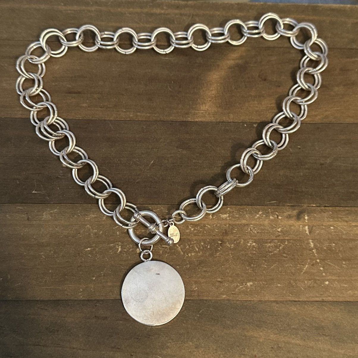 Other Chunky silver tone circle disc pendant toggle necklace Size ONE SIZE - 2 Thumbnail