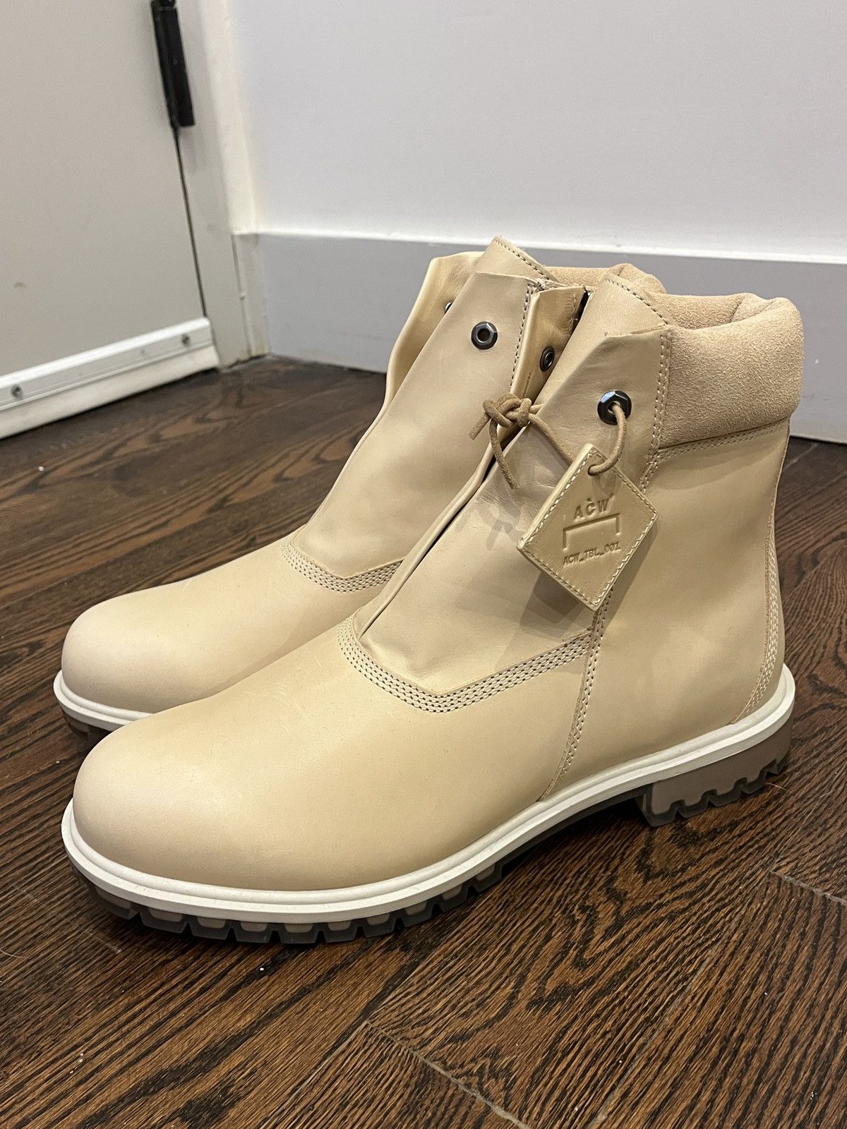 A-COLD-WALL* × Timberland A COLD WALL x Timberland 6 Inch Zip Boots Size US 11 / EU 44 - 1 Thumbnail