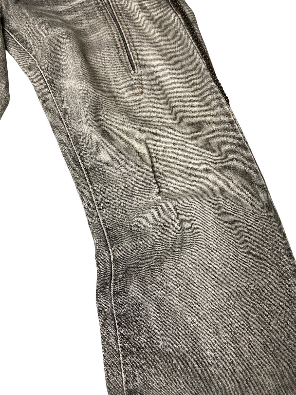 If Six Was Nine 2000's Schlussel Chain Clawmark Flared Jeans Size US 31 - 5 Thumbnail