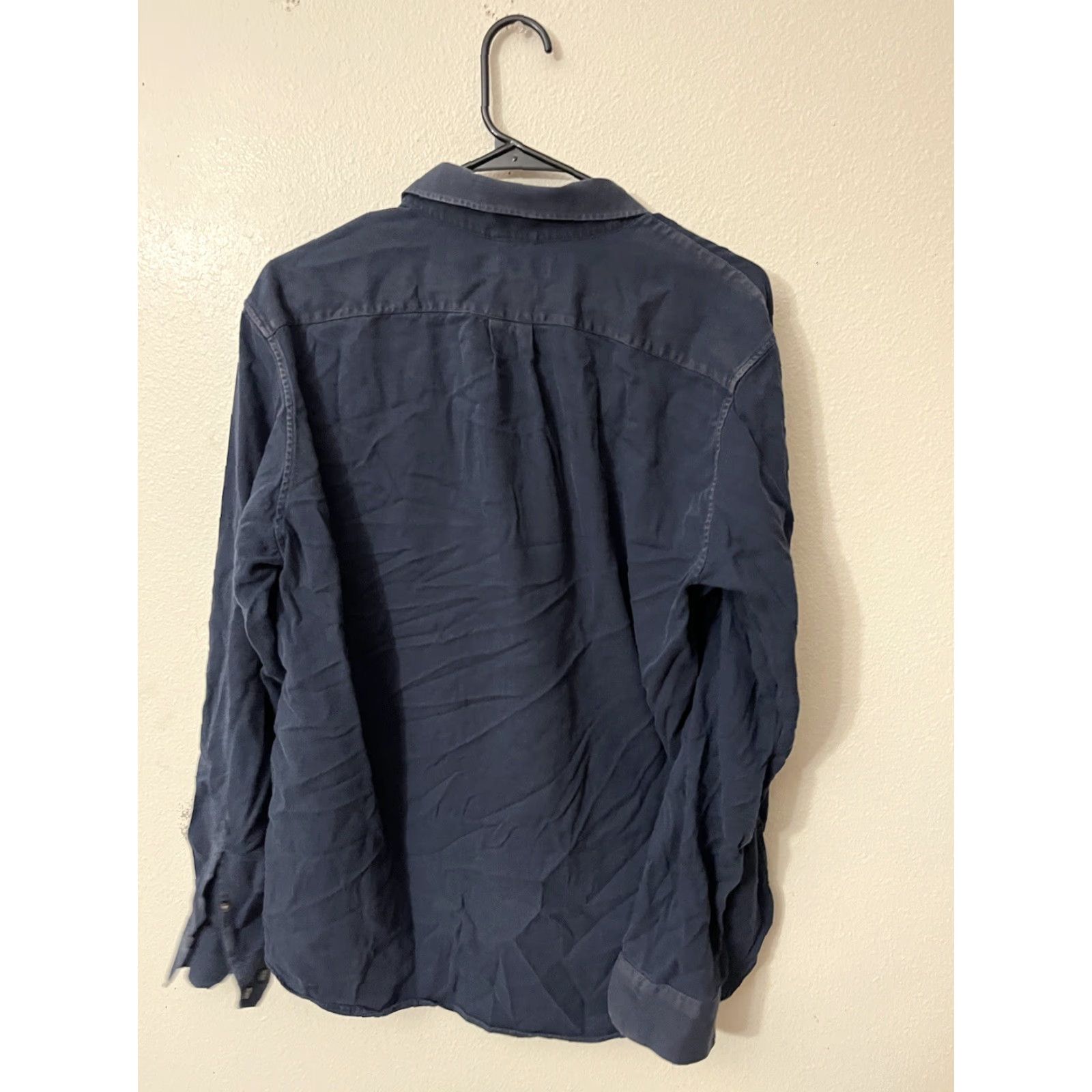 Michael Kors Michael Kors Slim Fit Button-Up Shirt Mens XL Navy Blue Long Sleeve Size US XL / EU 56 / 4 - 2 Thumbnail