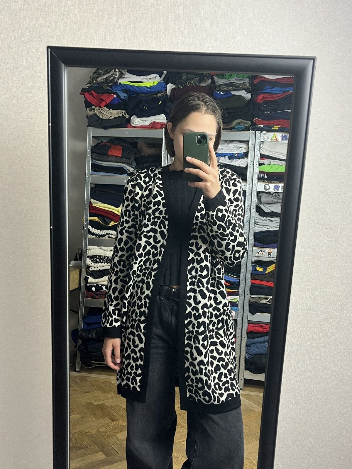 Givenchy × Vintage Vintage Givenchy Wool Cardigan Made in France Cape Jacket Size M / US 6-8 / IT 42-44 - 2 Thumbnail