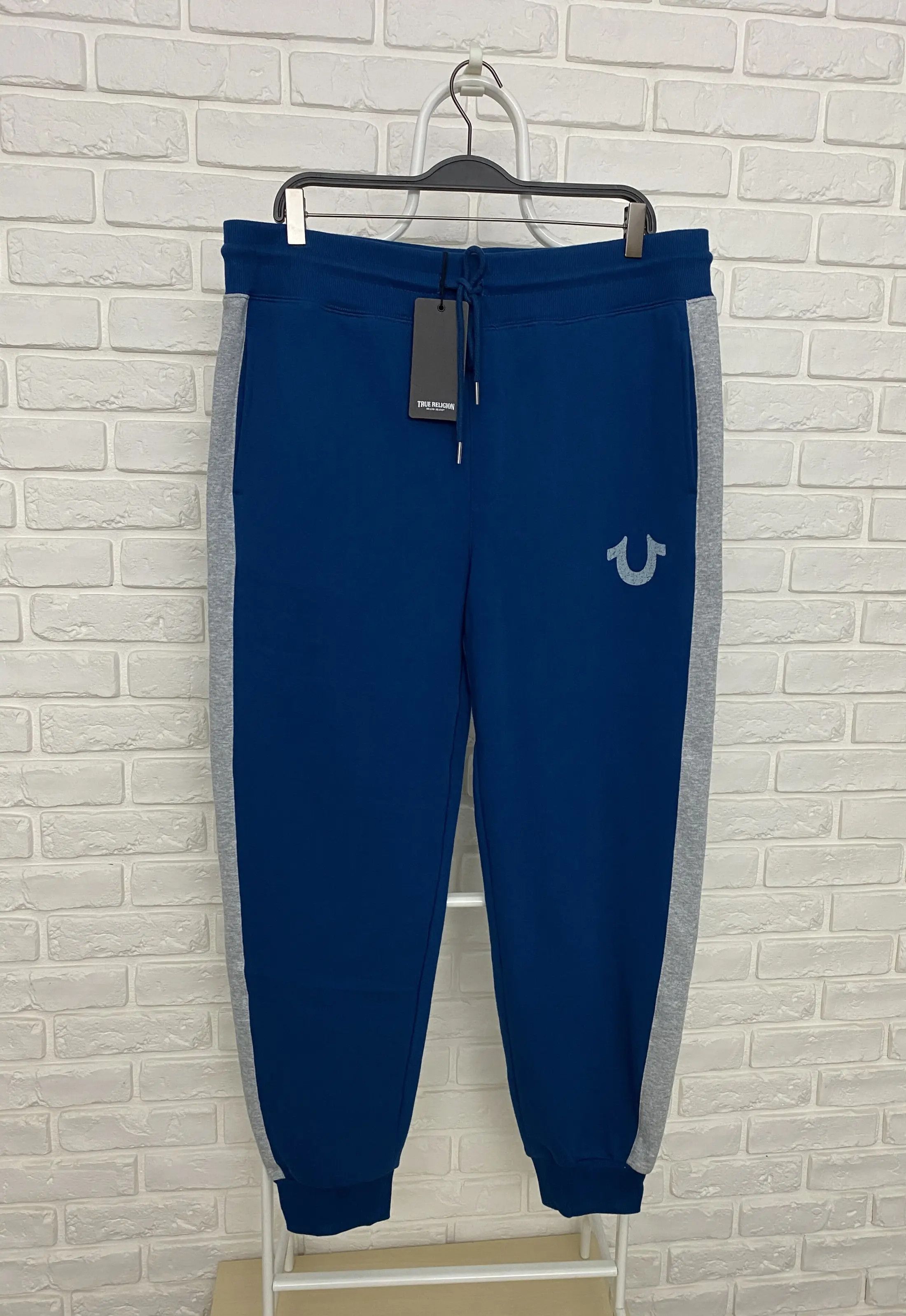 True Religion BNWT TRUE RELIGION Color Block Jogger Pants Logo Size L Size US 34 / EU 50 - 1 Thumbnail