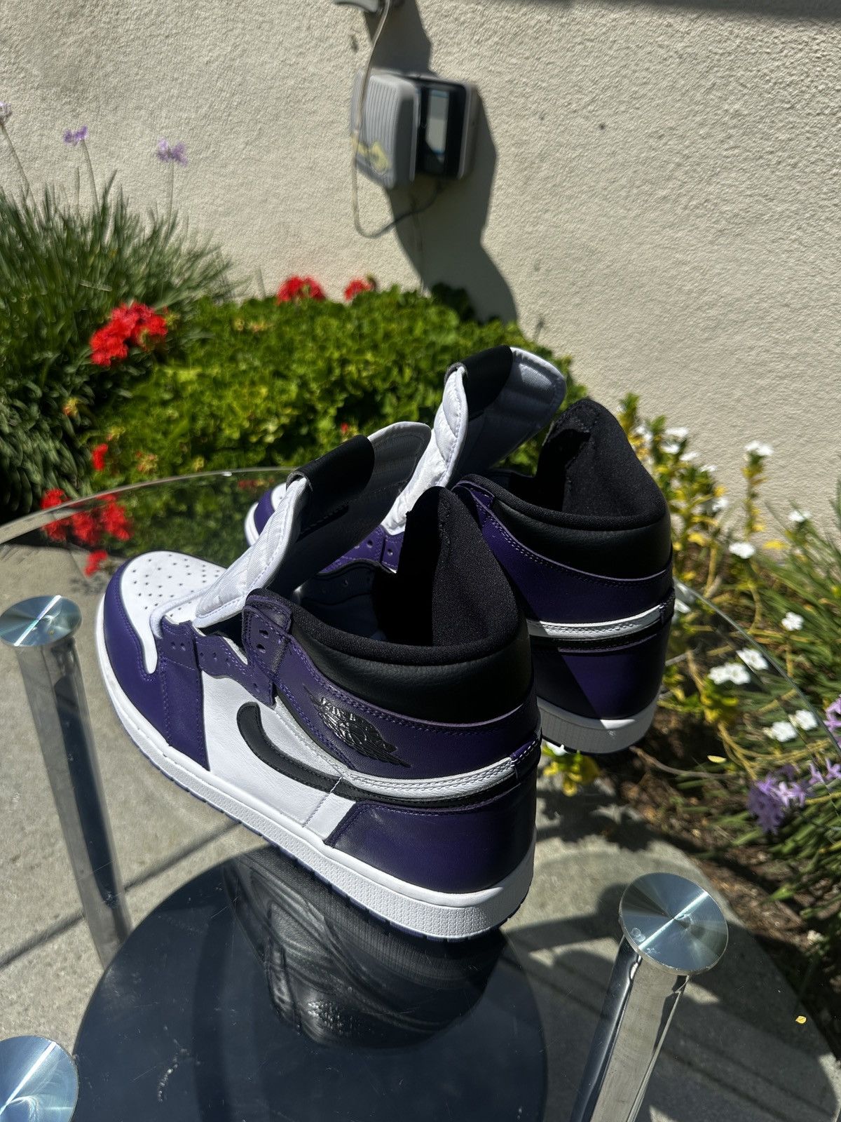Jordan Brand Jordan 1 Retro High Court Purple White Size US 13 / EU 46 - 3 Thumbnail