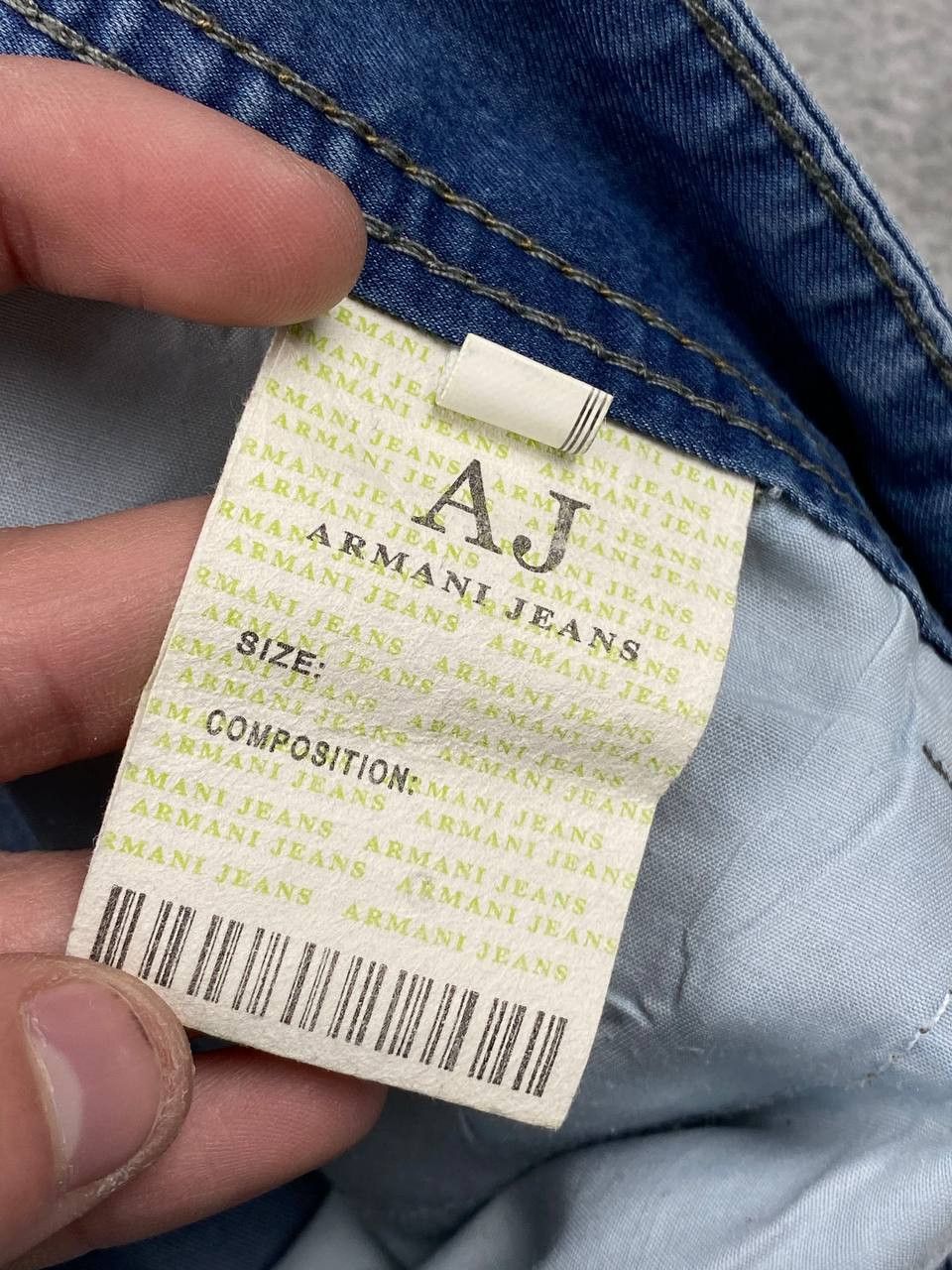 Armani Vintage Armani Jeans Denim Jeans Big Logo Men Size 38 Blue Size US 38 / EU 54 - 14 Thumbnail