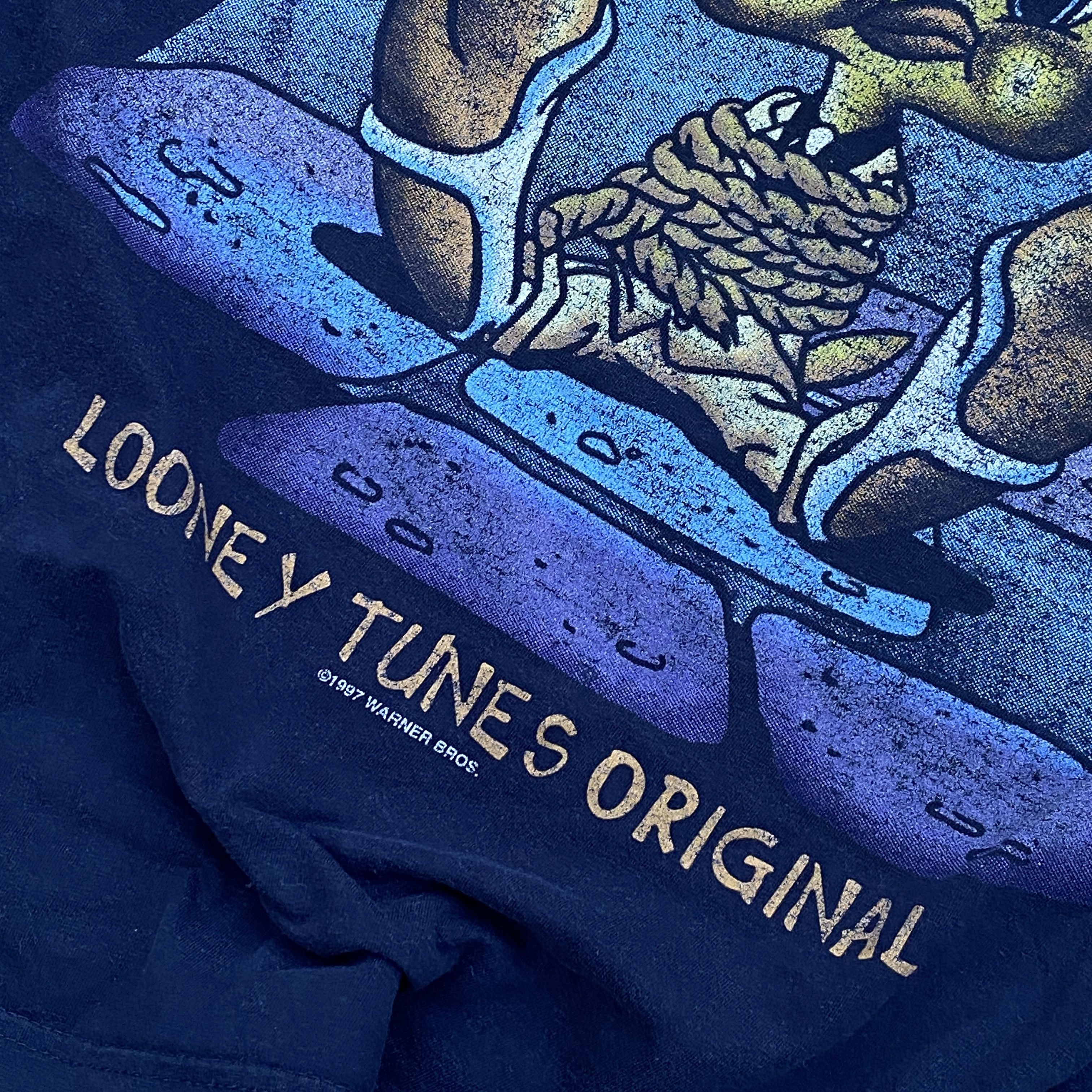 Vintage × Warner Bros Vtg 1997 warner bros looney tunes tweety navy t-shirt - L Size US L / EU 52-54 / 3 - 3 Thumbnail