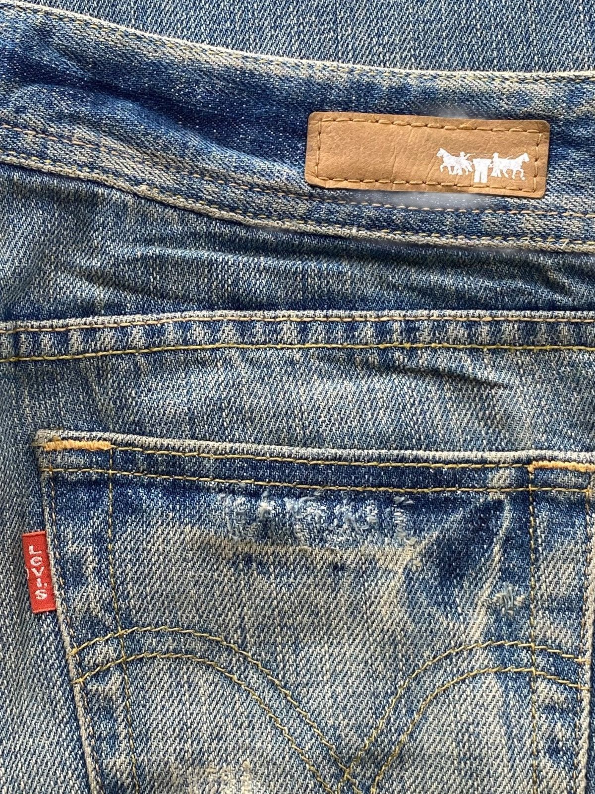 Levi's Levi’s Faded Blue Wash Patch Work Style Boot Cut Jeans Size 30" / US 8 / IT 44 - 12 Thumbnail