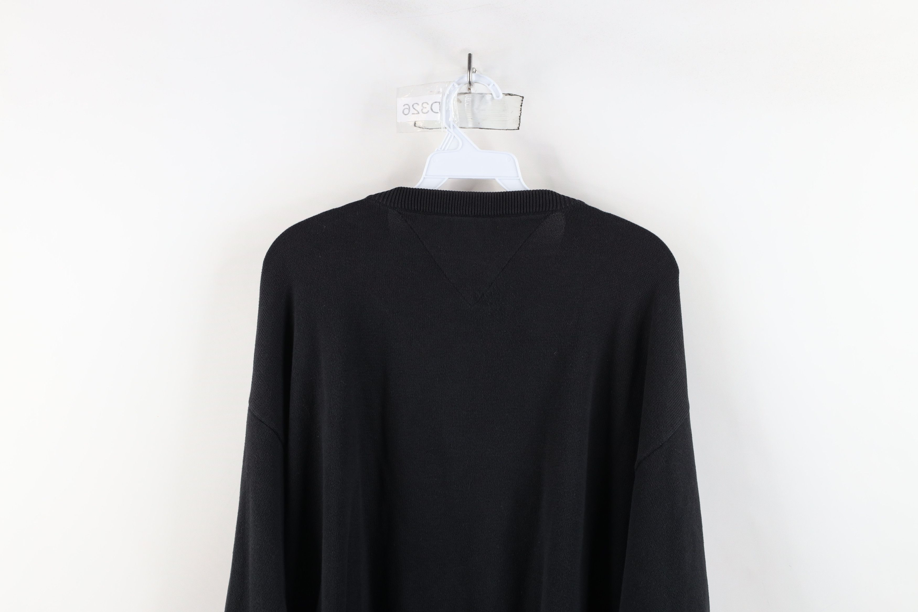 Tommy Hilfiger × Vintage Vintage 90s Tommy Hilfiger Golf Knit Crewneck Sweater Black Size US XL / EU 56 / 4 - 12 Thumbnail