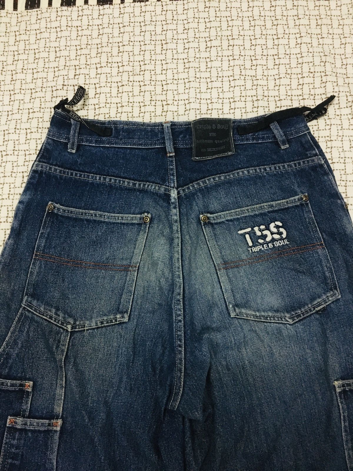Fubu × JNCO × Triple 5 Soul A06 Triple 5 Soul NYC Distressed Baggy Jeans Size US 31 - 18 Thumbnail