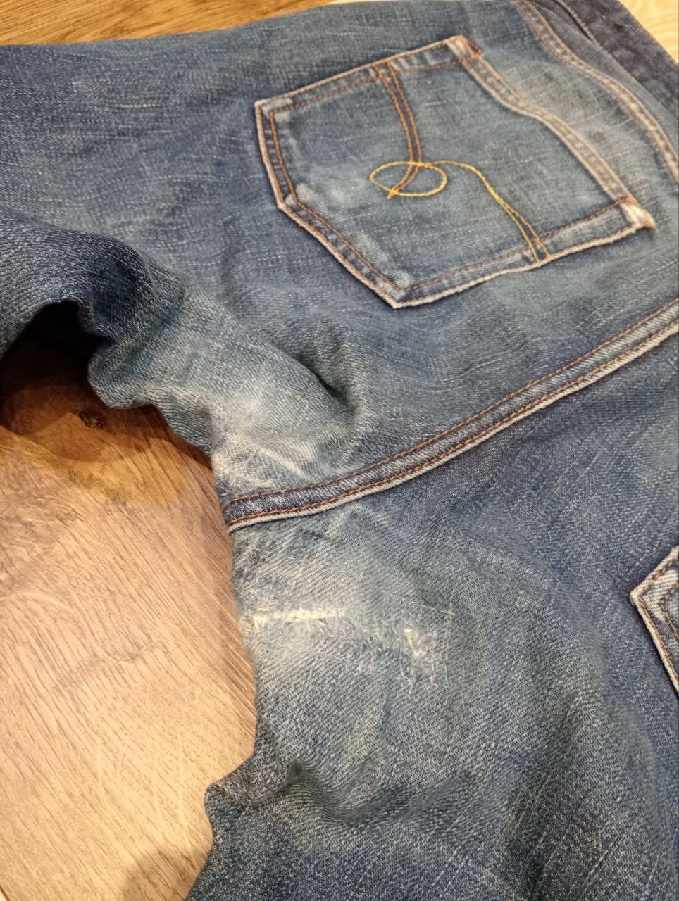 Japan Blue JAPAN BLUE DENIM BLUE SELVEDGE DISTRESSED PANTS Size US 34 / EU 50 - 16 Thumbnail