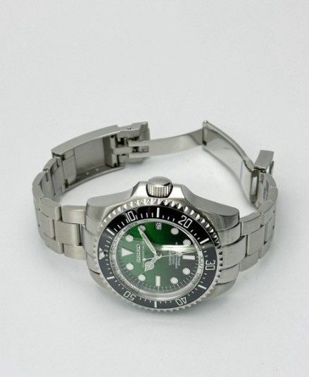 Japanese Brand Seiko Mod Sea-Dweller Deepsea Green Black Dial Steel Watch Size ONE SIZE - 6 Thumbnail
