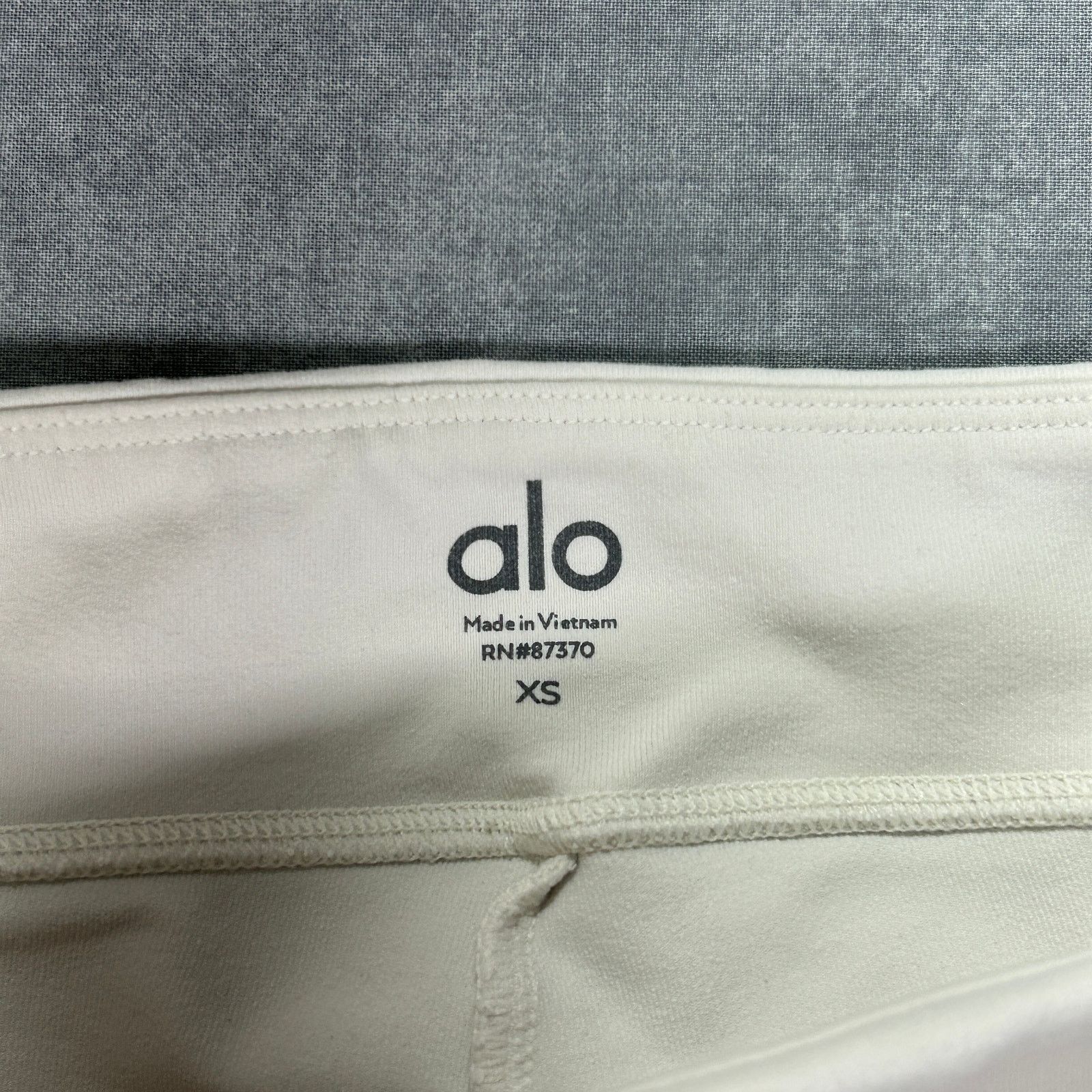 Alo Yoga Airbrush high waist flutter flare leggings wms XS