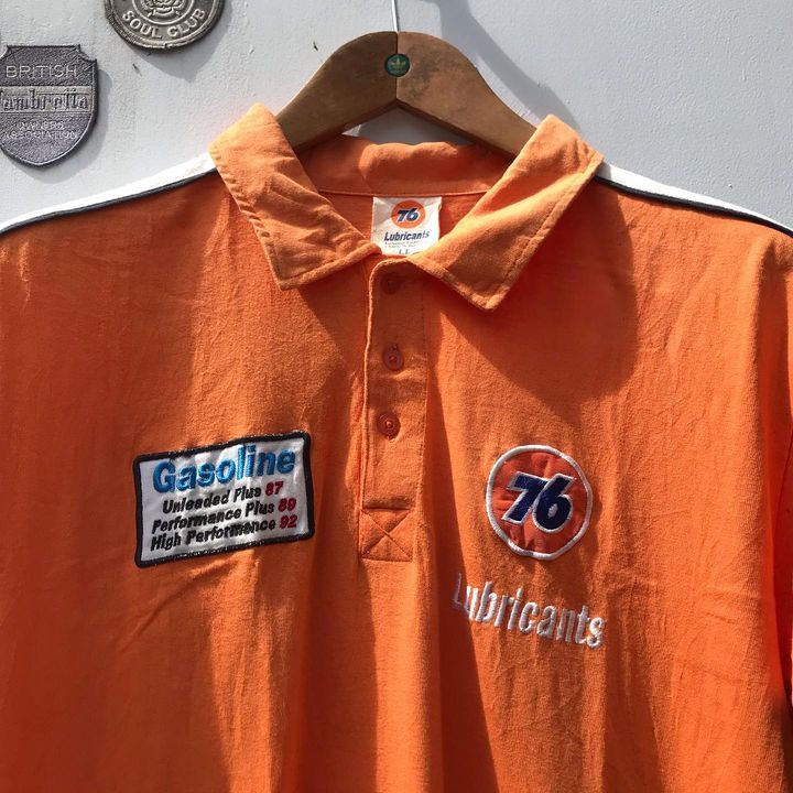Vintage 76 Lubricants oil gasoline Iconic Polo Shirt Motor scooter Size US L / EU 52-54 / 3 - 7 Thumbnail