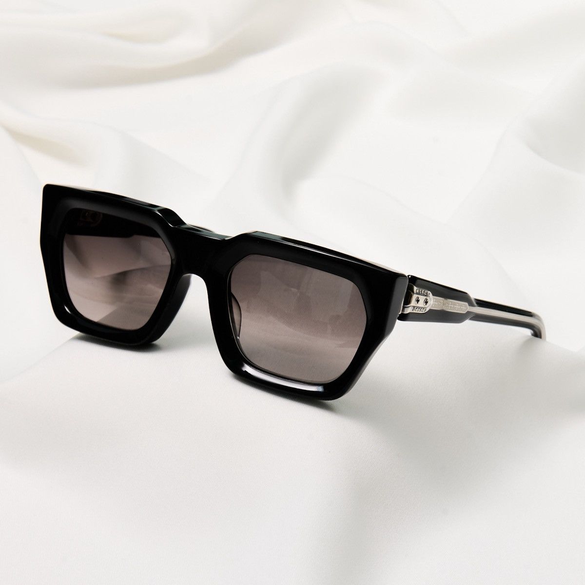 Chrome Hearts CHROME HEARTS JELLY & JAM BLACK SUNGLASSES Size ONE SIZE - 2 Thumbnail