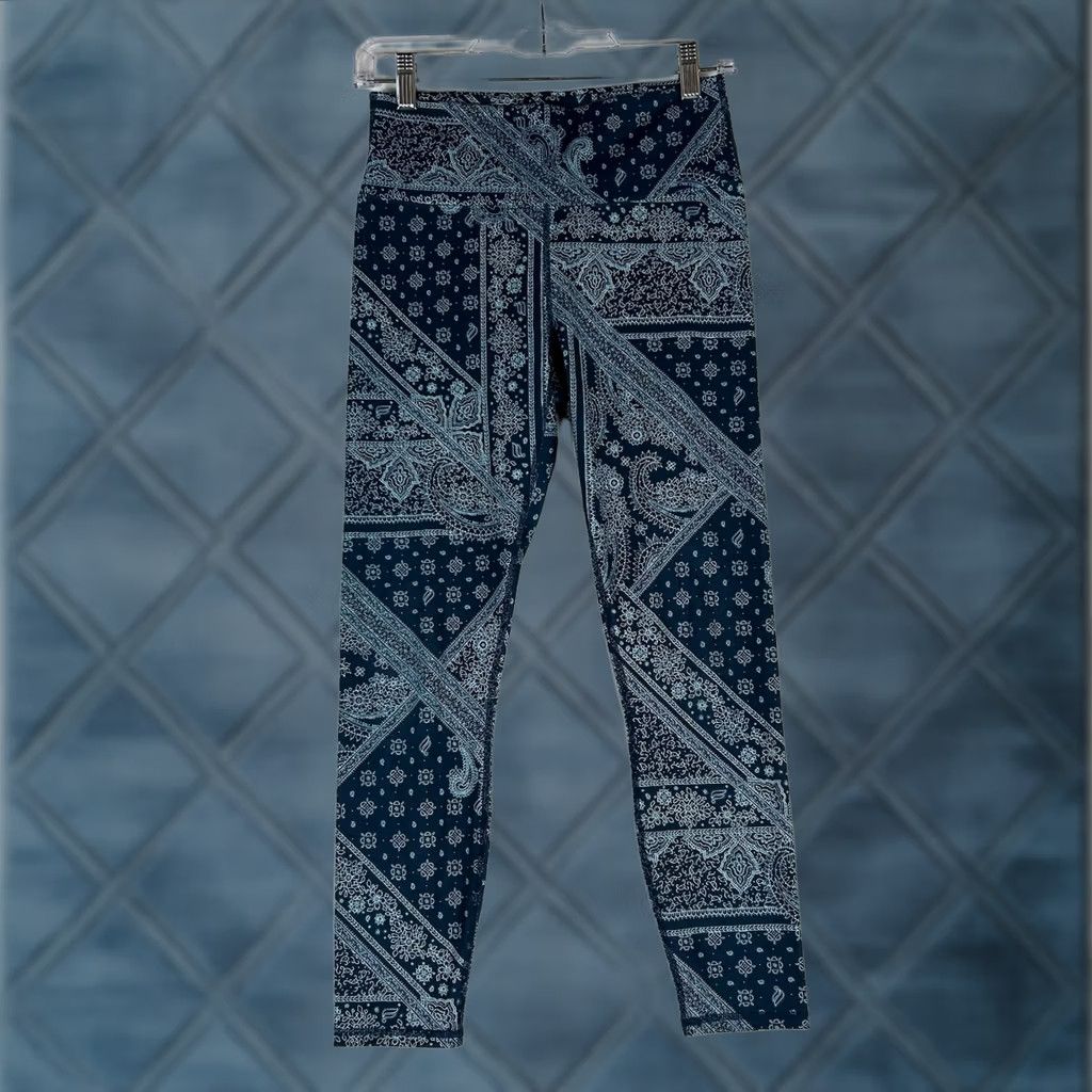 Fabletics Fabletics Leggings Womens S Blue Geometric Abstract Pull-On Yoga High Waist Powerhold Slim Inked Inseam 25.5 in Size 28" / US 6 / IT 42 - 1 Thumbnail