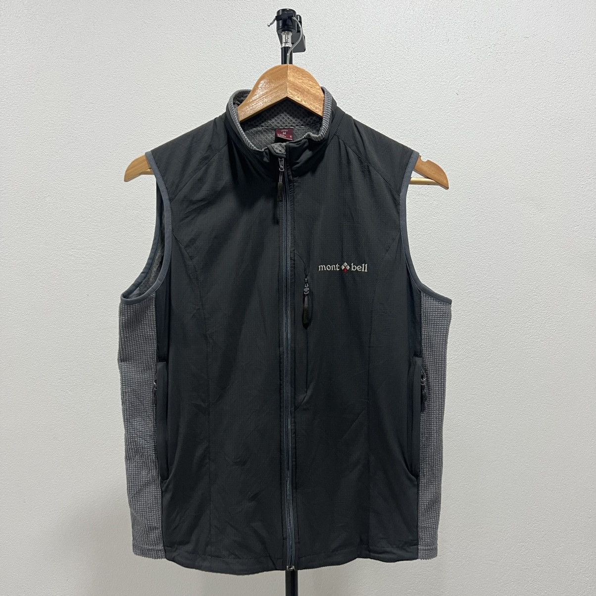 Montbell Vintage Mont-bell Vest Size US M / EU 48-50 / 2 - 1 Thumbnail