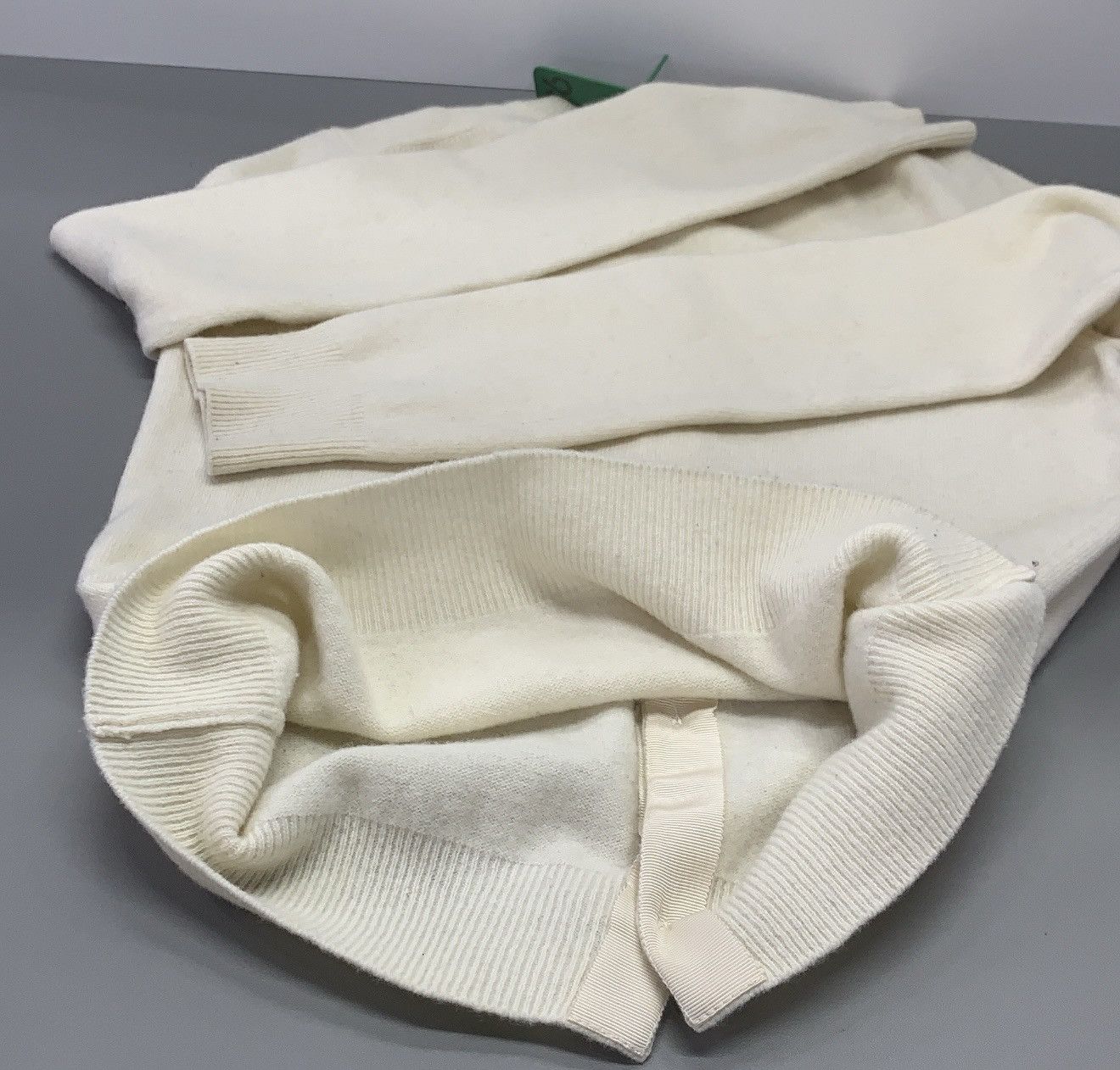 Comme des Garcons Comme des Garçons Play White Knit Cardigan for Women 0079 Size M / US 6-8 / IT 42-44 - 11 Thumbnail