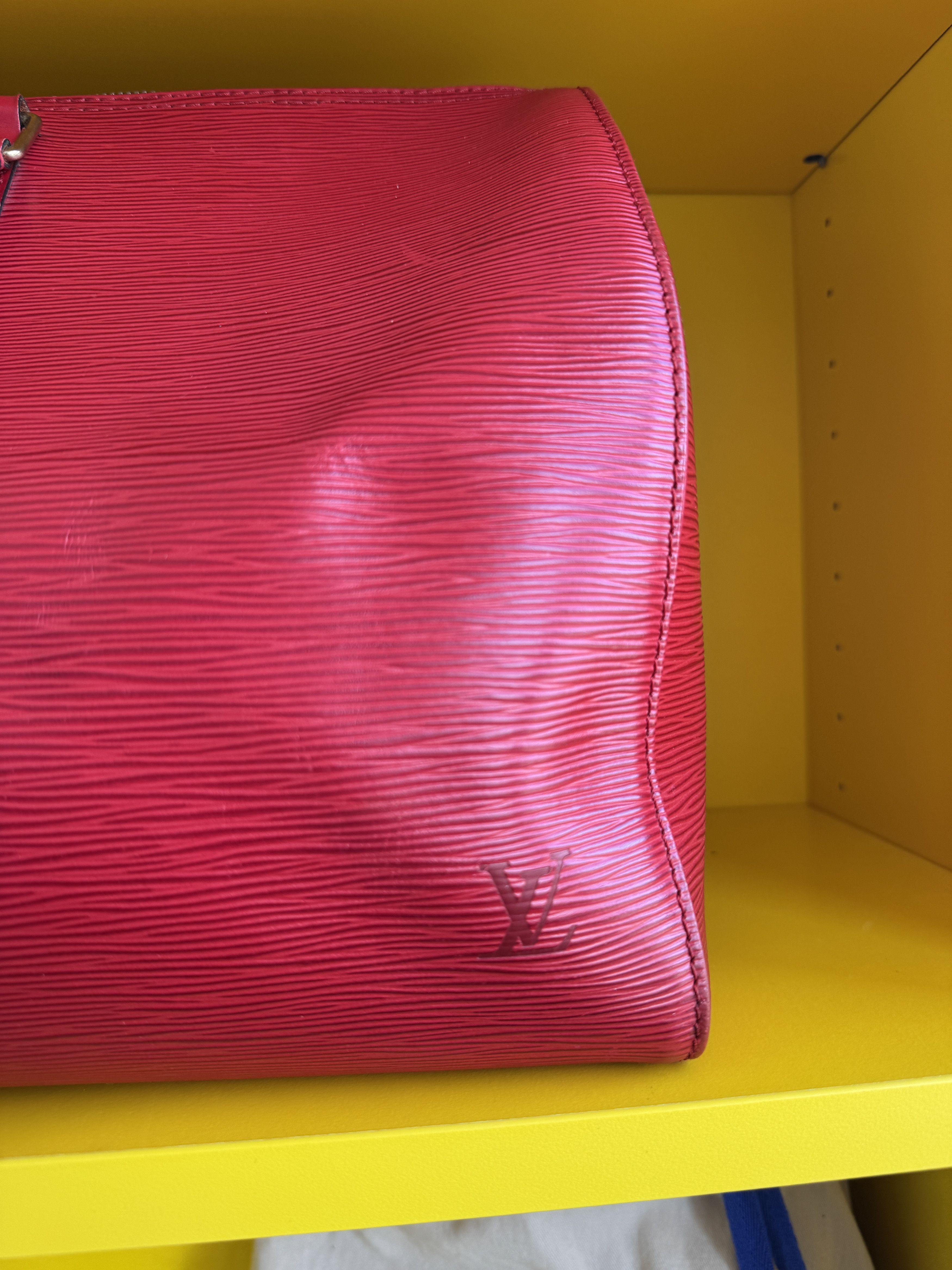 Louis Vuitton LOUIS VUITTON RED EPI LEATHER KEEPALL 45 Size 44 - 4 Thumbnail
