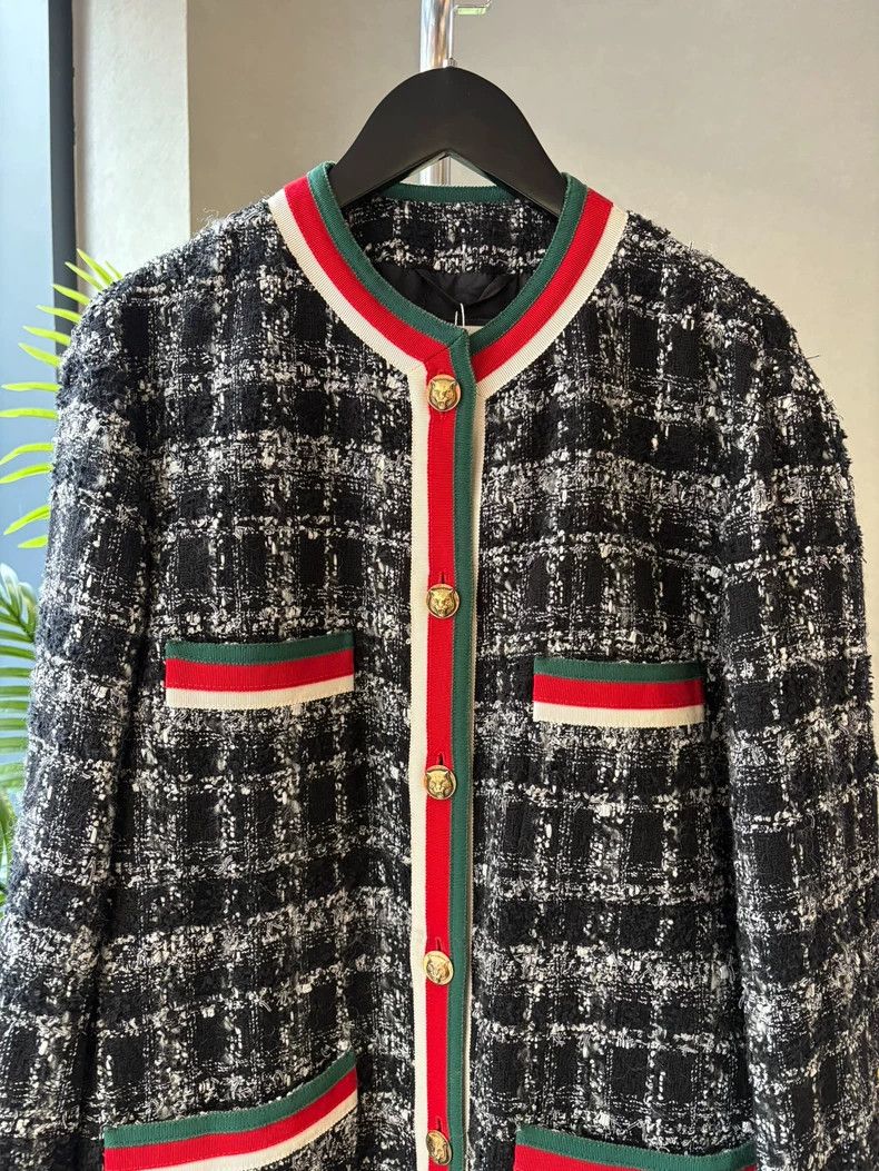Gucci Gucci Size 38 Classic black coat size 38 2502-Nextarrow Size US XS / EU 42 / 0 - 4 Thumbnail