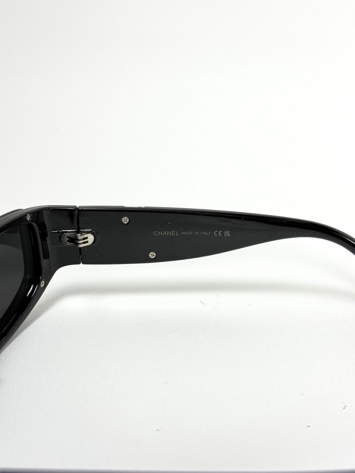 Chanel CHANEL MIRRORED LENS BLACK SUNGLASSES Size ONE SIZE - 6 Thumbnail