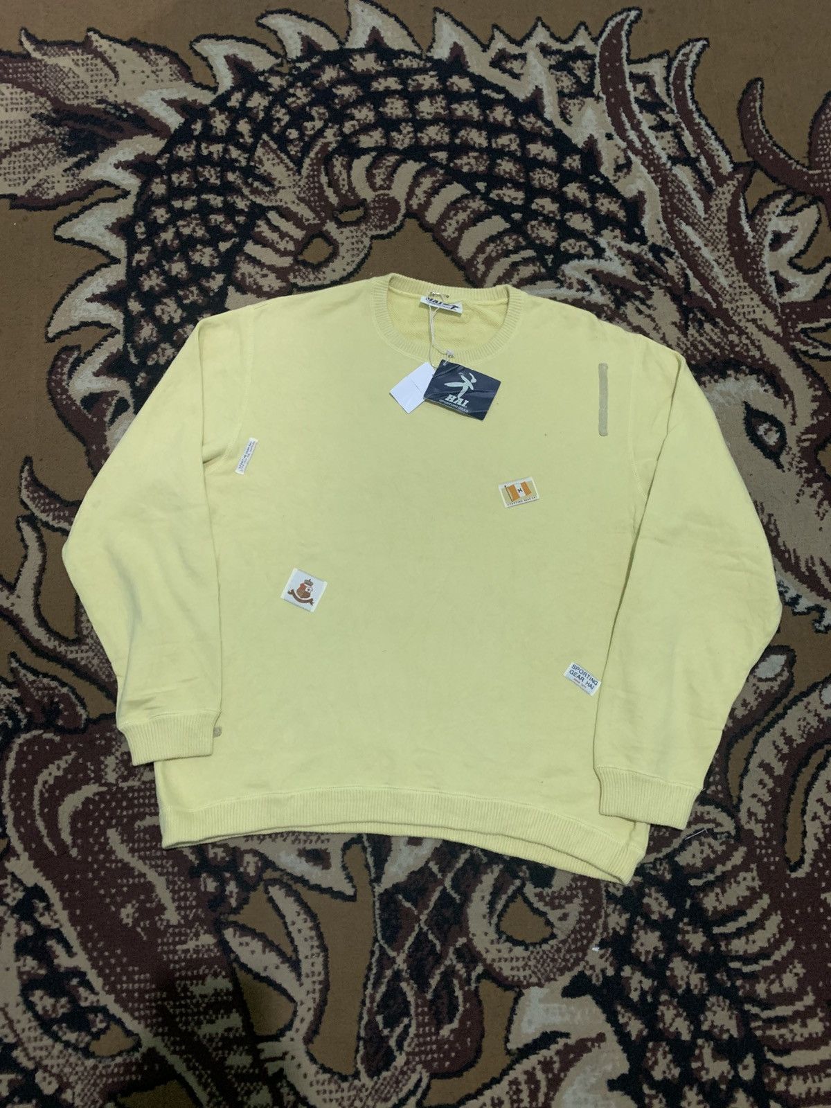 Hai Sporting Gear 1990s Hai Sporting Gear Label Patch Sweatshirt Size US L / EU 52-54 / 3 - 1 Thumbnail