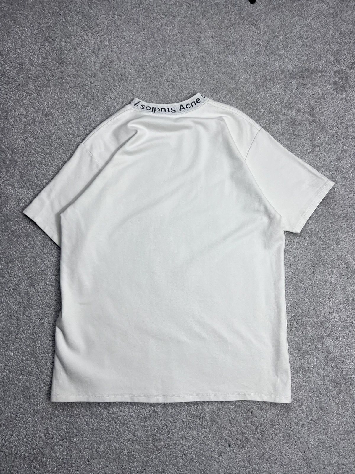 Acne Studios Acne Studios Navid Neck Logo White T Shirt Size M Size US M / EU 48-50 / 2 - 6 Thumbnail