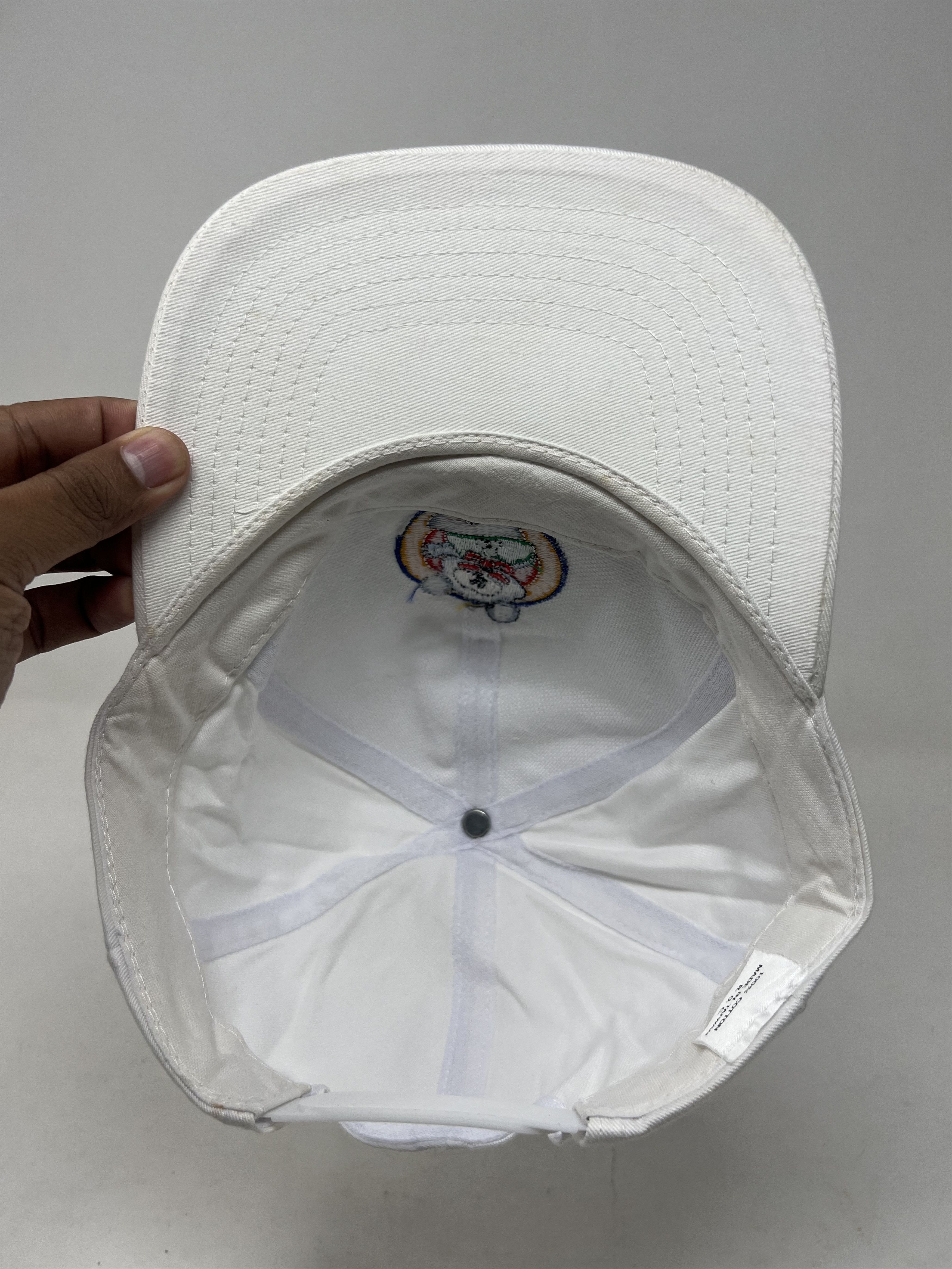 Japanese Brand Cartoon Archive Japan White Embroidery Hat Size ONE SIZE - 7 Thumbnail