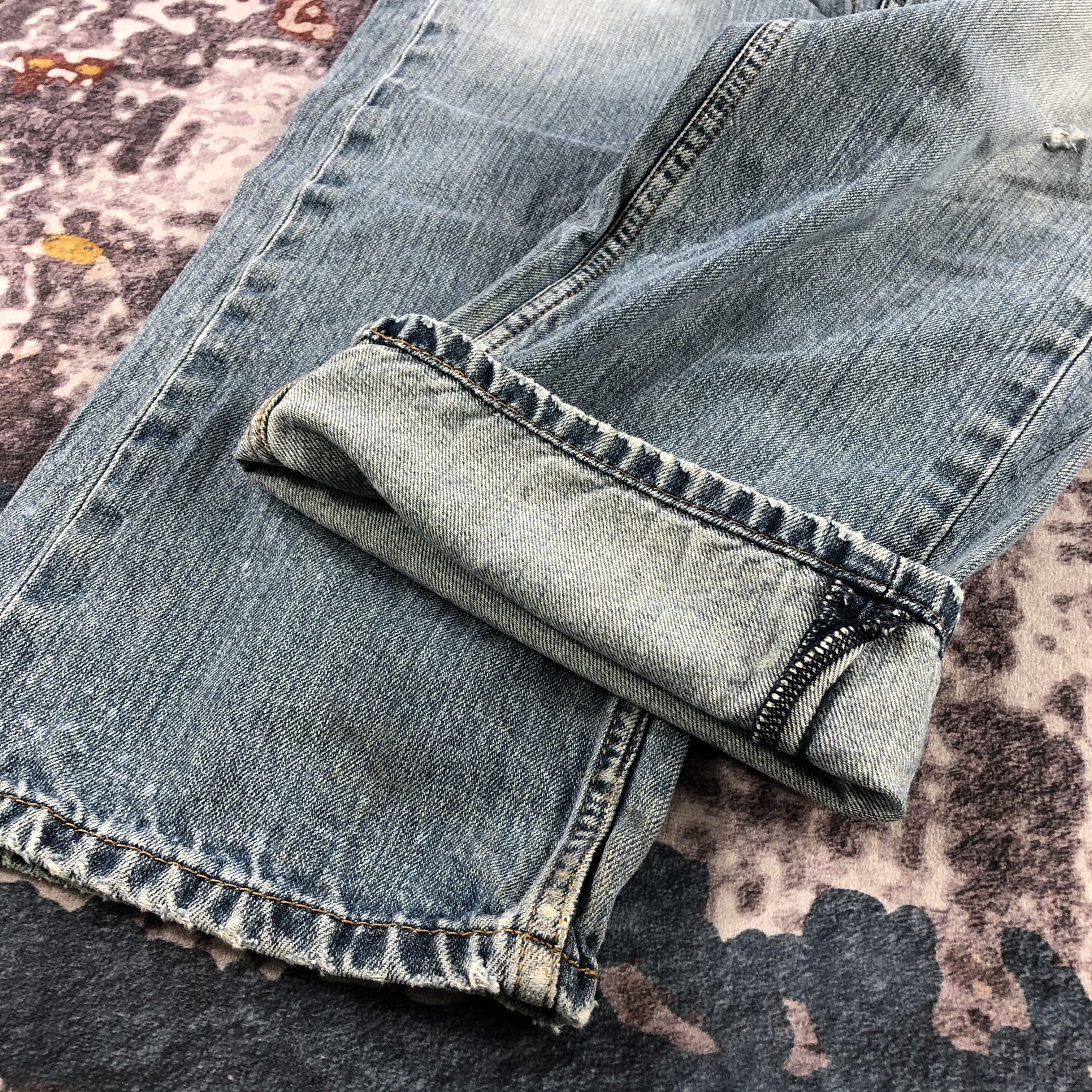 Levi's × Vintage Vintage Blue Wash Levis 559 Jeans-JM3089 Size US 35 - 7 Thumbnail