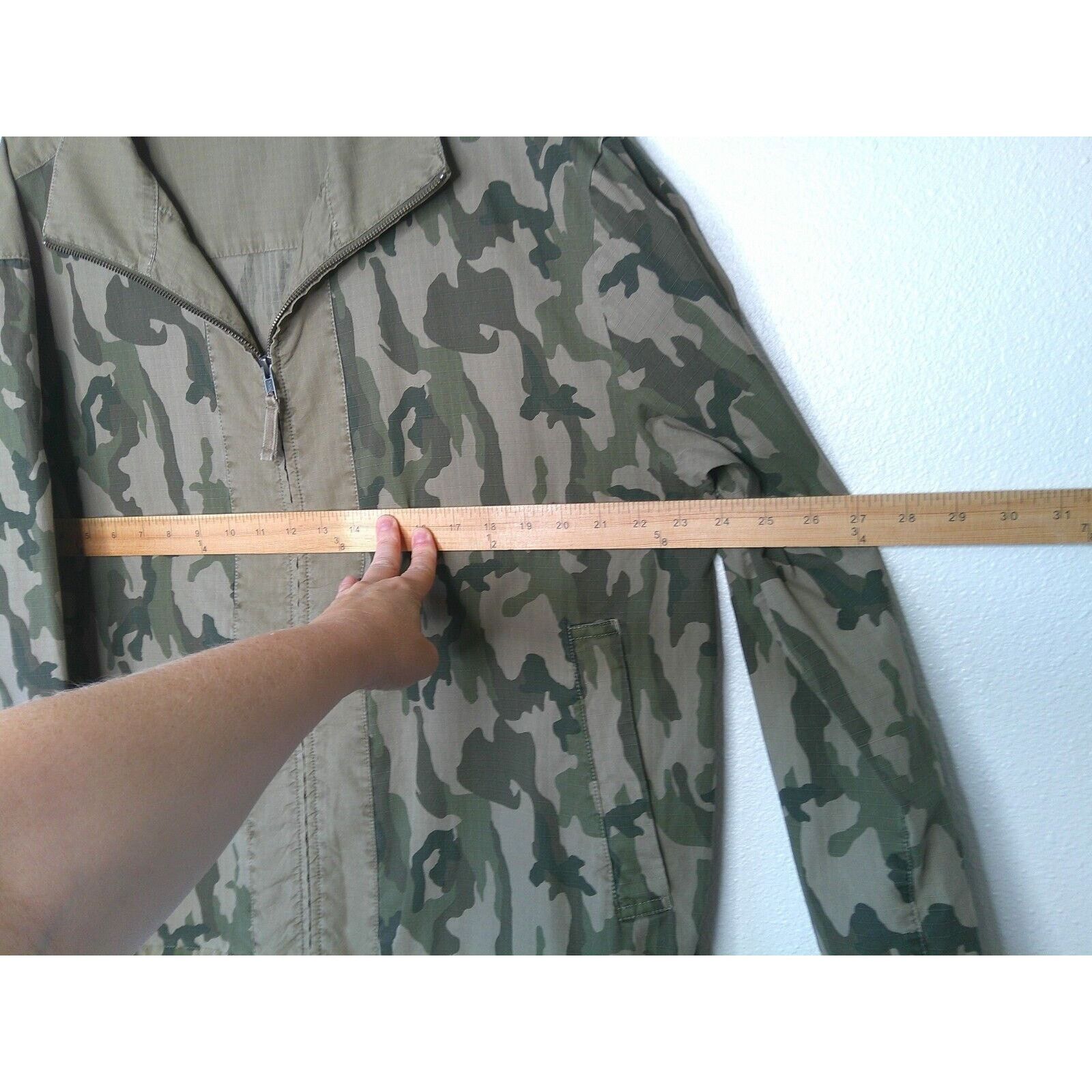 James Perse James Perse Army Green Camo Zip Long Sleeve Jacket 4 / XL Size XL / US 12-14 / IT 48-50 - 12 Thumbnail