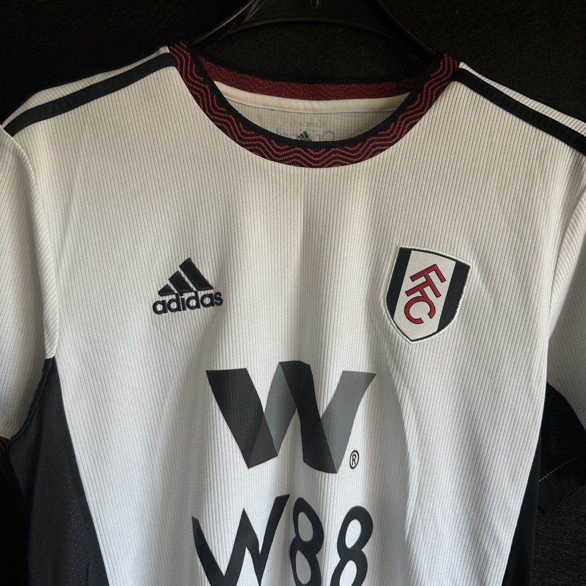 Adidas 2022-23 Fulham Match Worn Home Shirt J.Palhinha #26 Size US S / EU 44-46 / 1 - 3 Thumbnail
